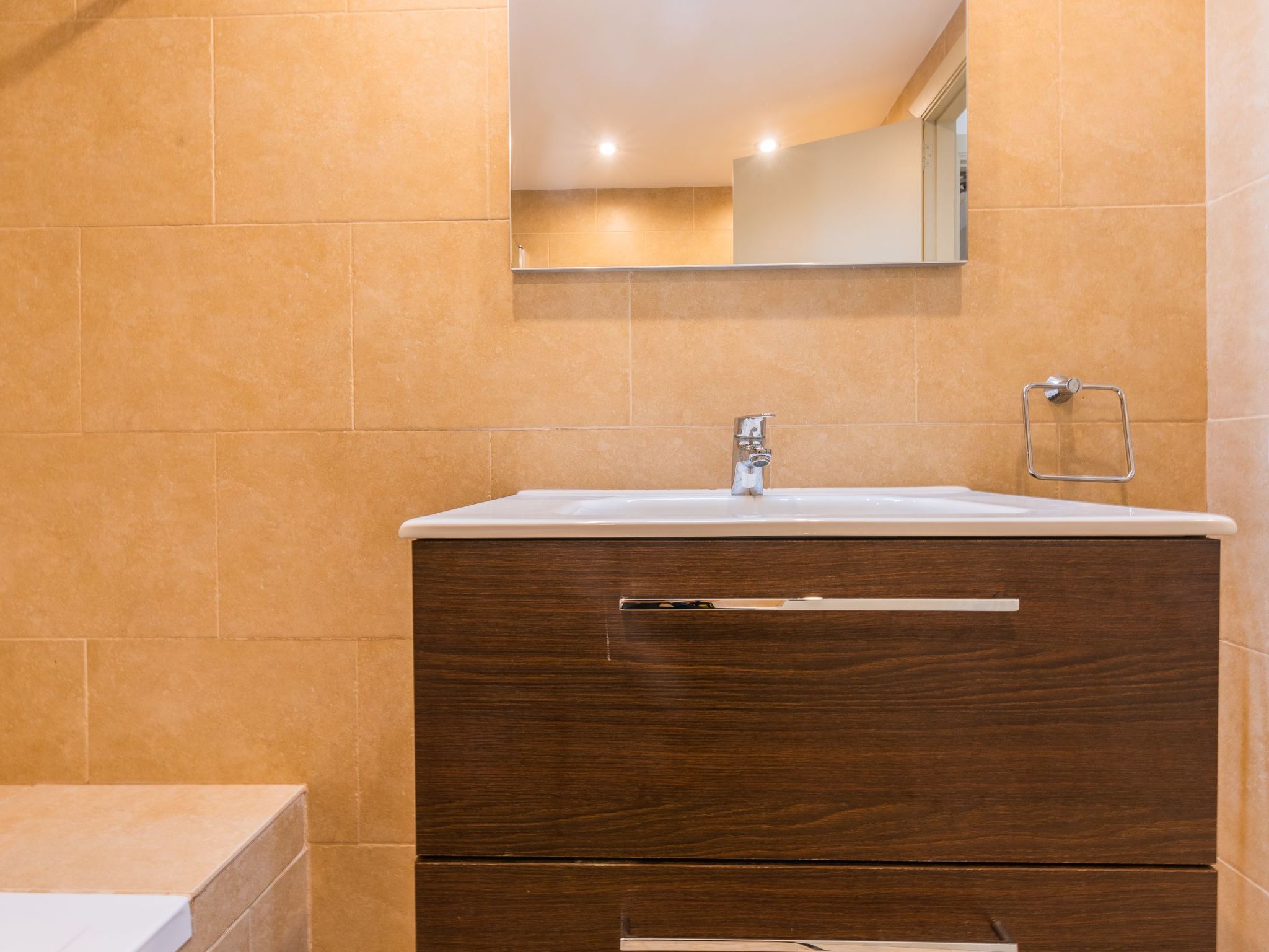 Porto Cari 6-Image-tags.info