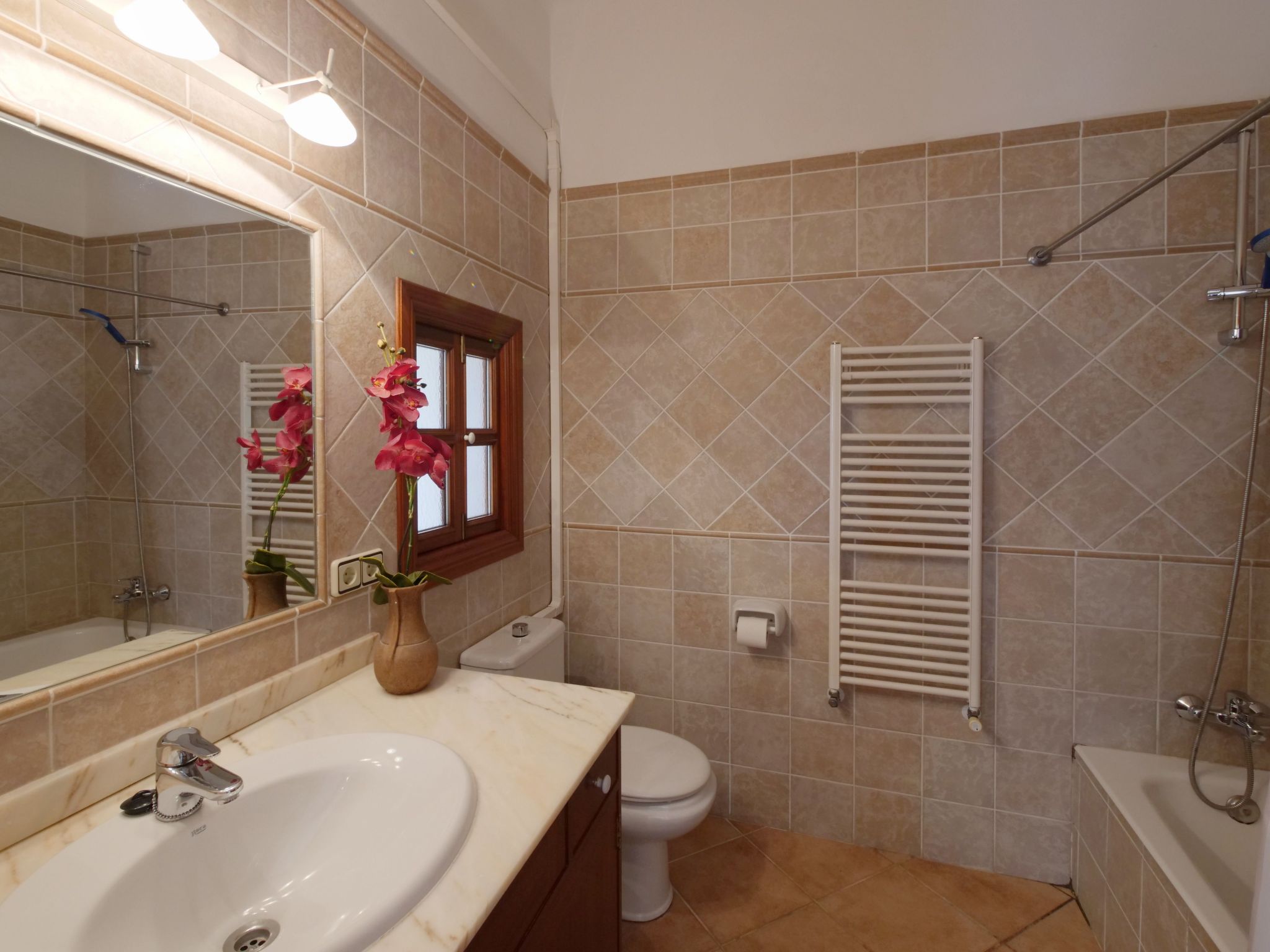 In S'horta mit Großem Pool-Image-tags.info