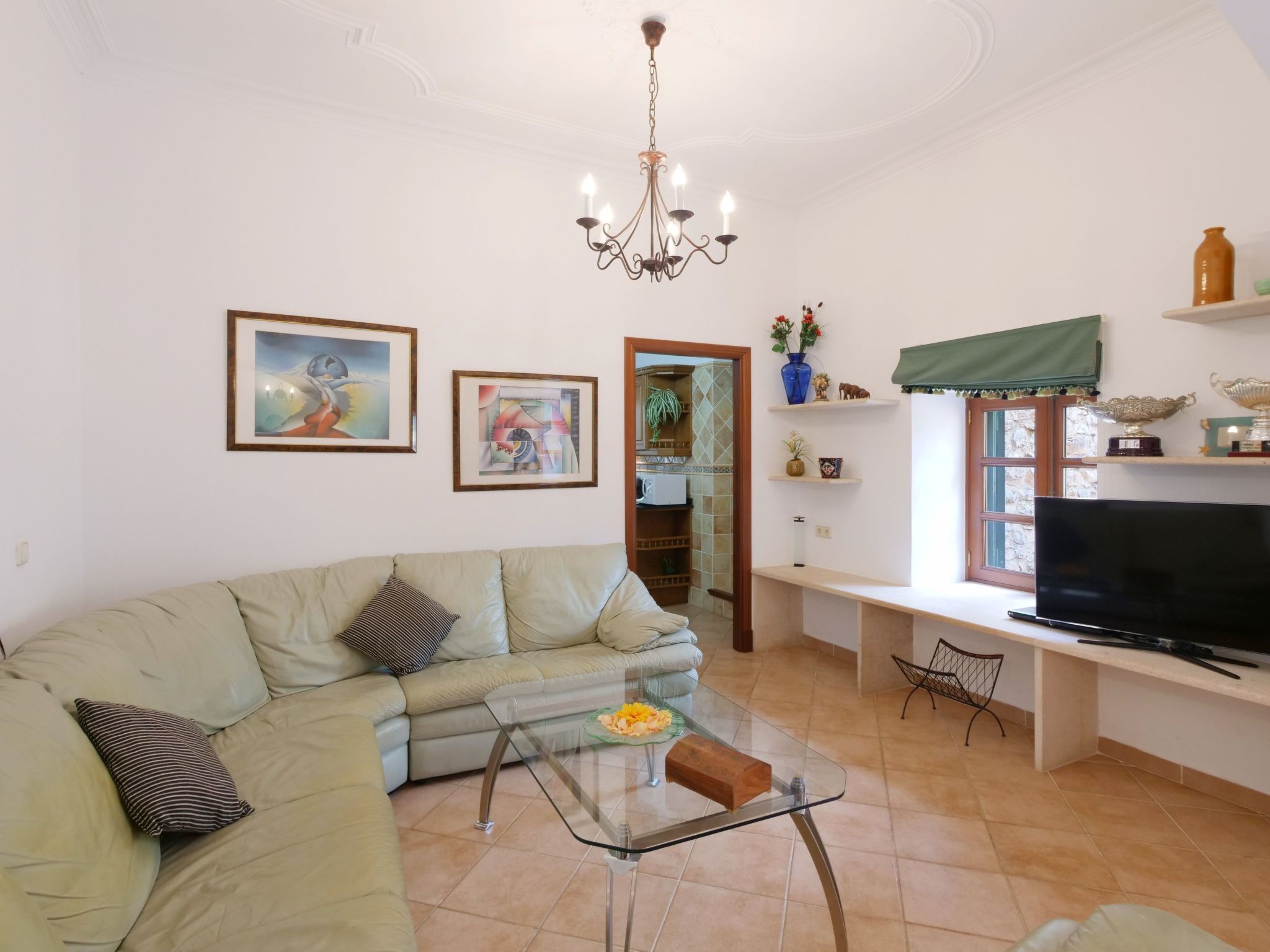 In S'horta mit Großem Pool-Image-tags.info