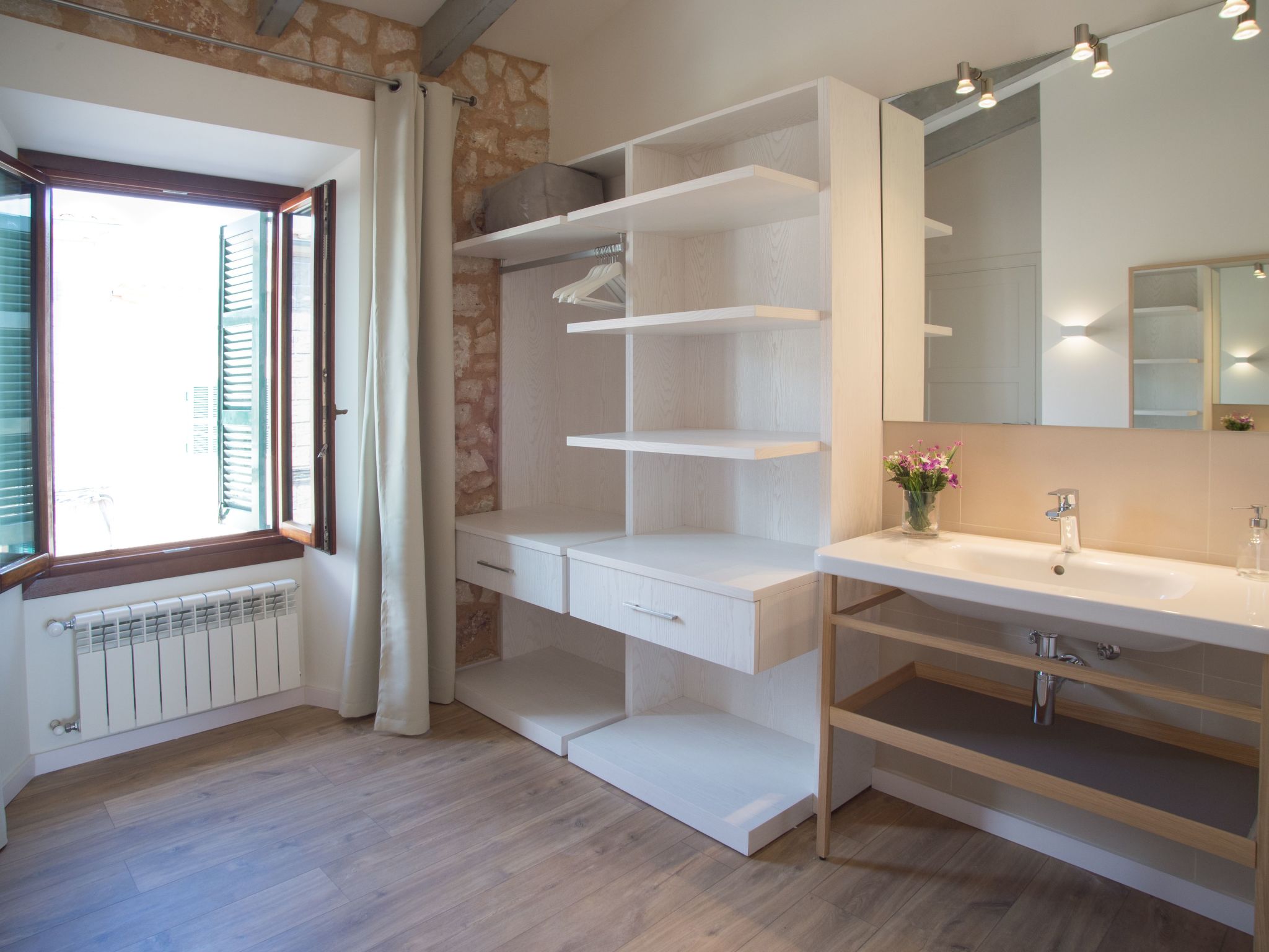 Ferrer de Shorta-Image-tags.info