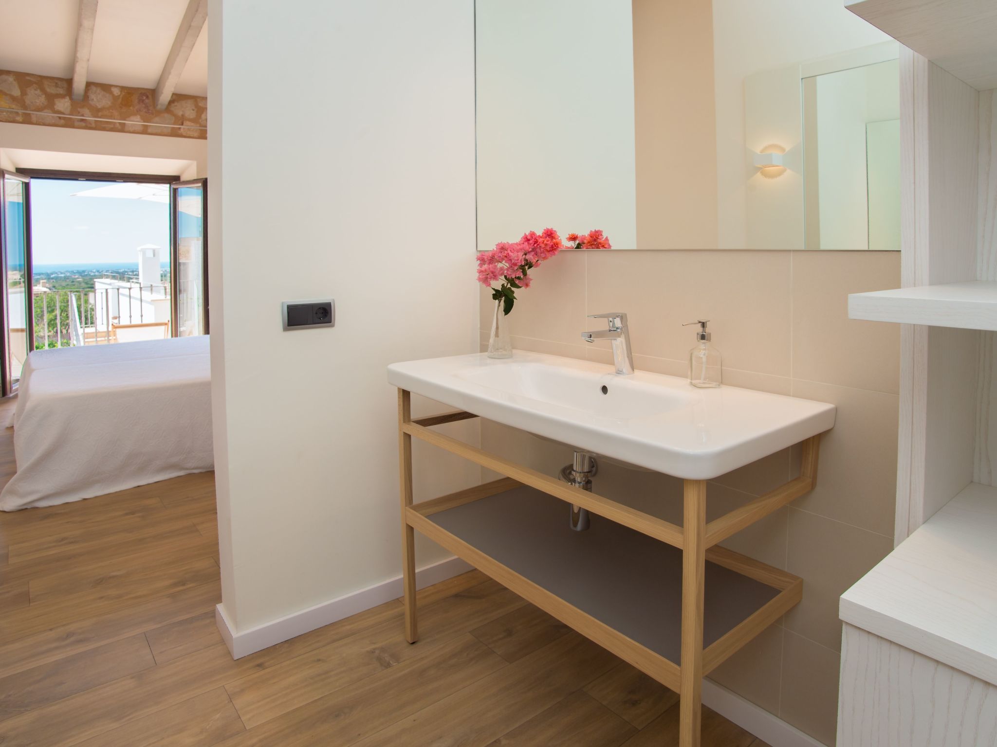 Ferrer de Shorta-Image-tags.info