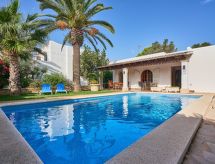 Vrijstaande villa met privézwembad op 500m van zee in Cala d'Or - thumbnail 4