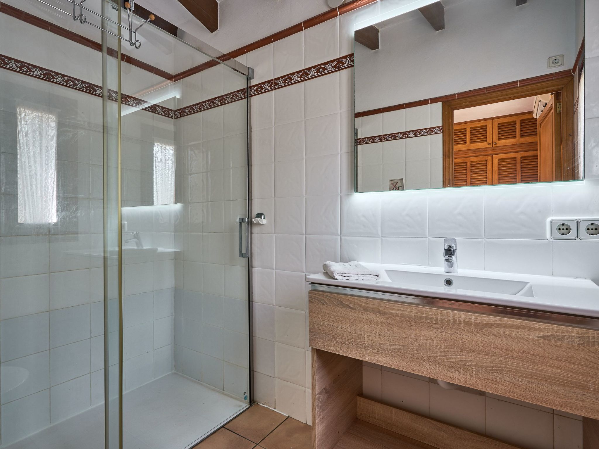 Goleta 10-Image-tags.info