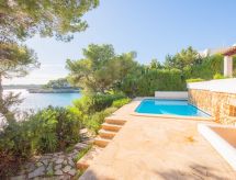 Luxe vrijstaande villa aan zee met privézwembad in Cala d'Or, 10m van strand - thumbnail 2