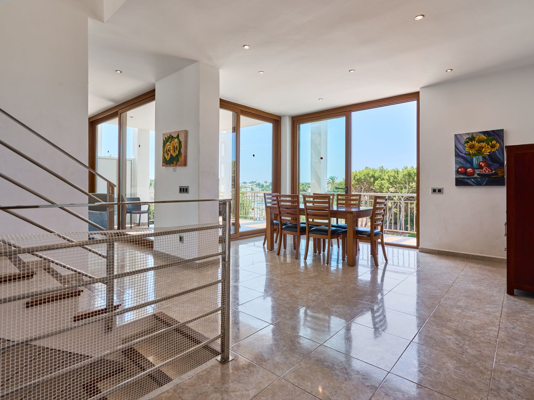 Cala Dia-Image-tags.info