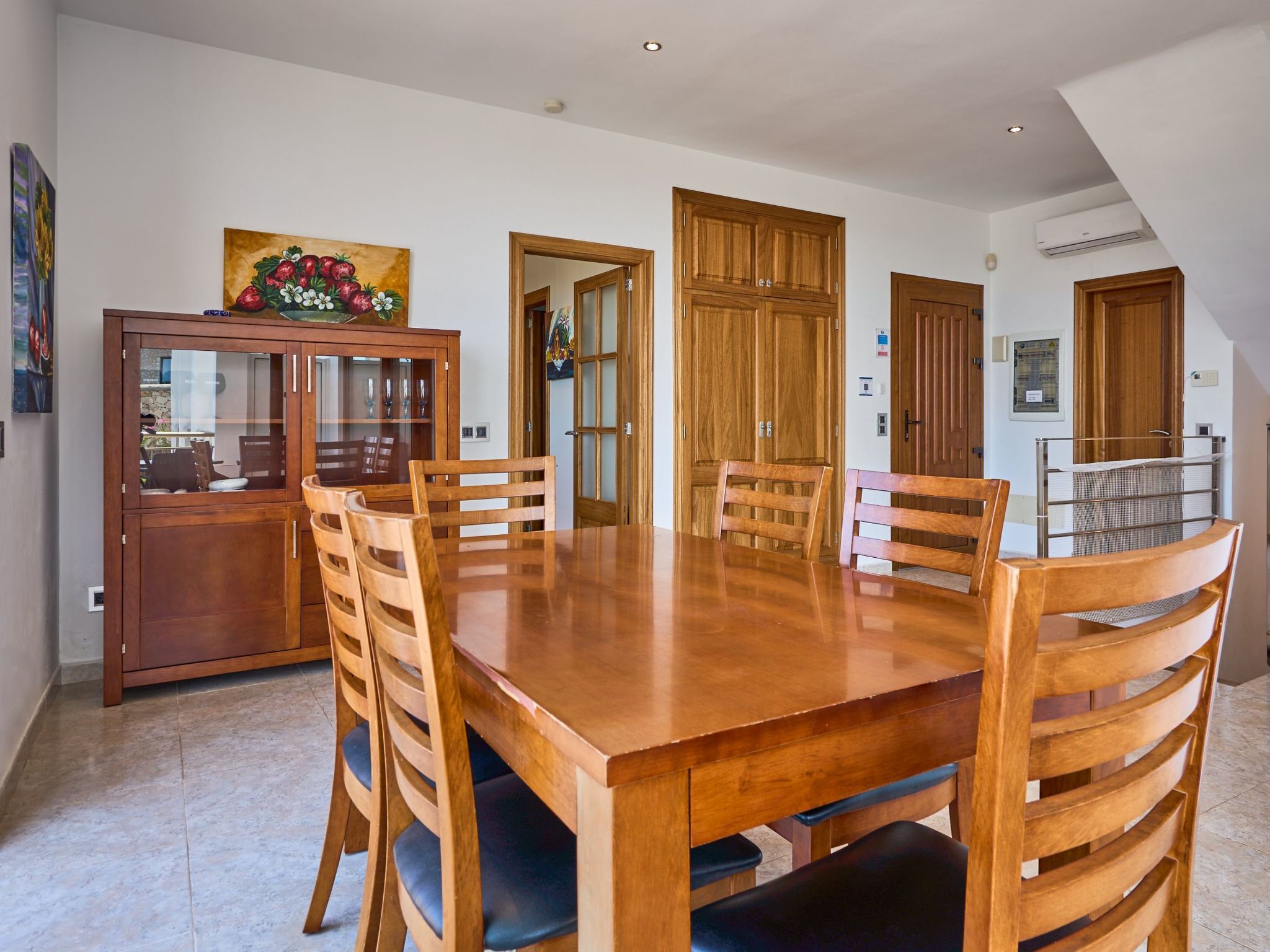 Cala Dia-Image-tags.info