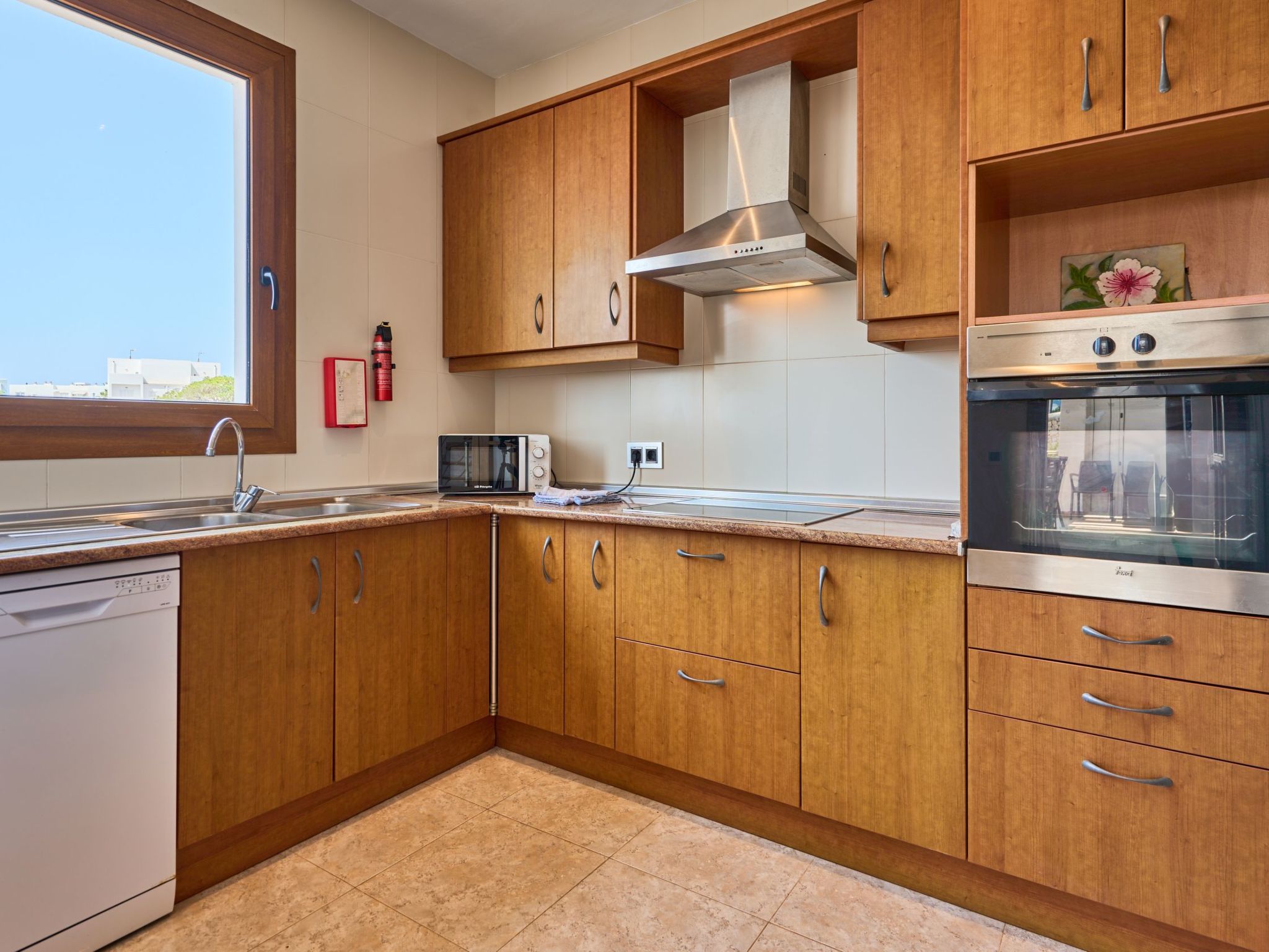 Cala Dia-Image-tags.info