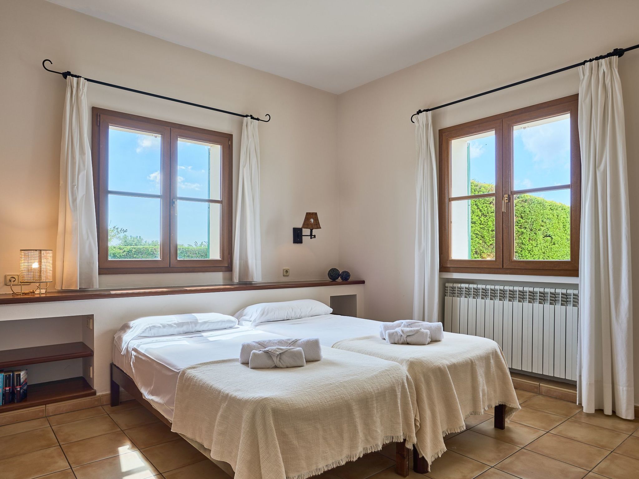 Fandango-Image-tags.info