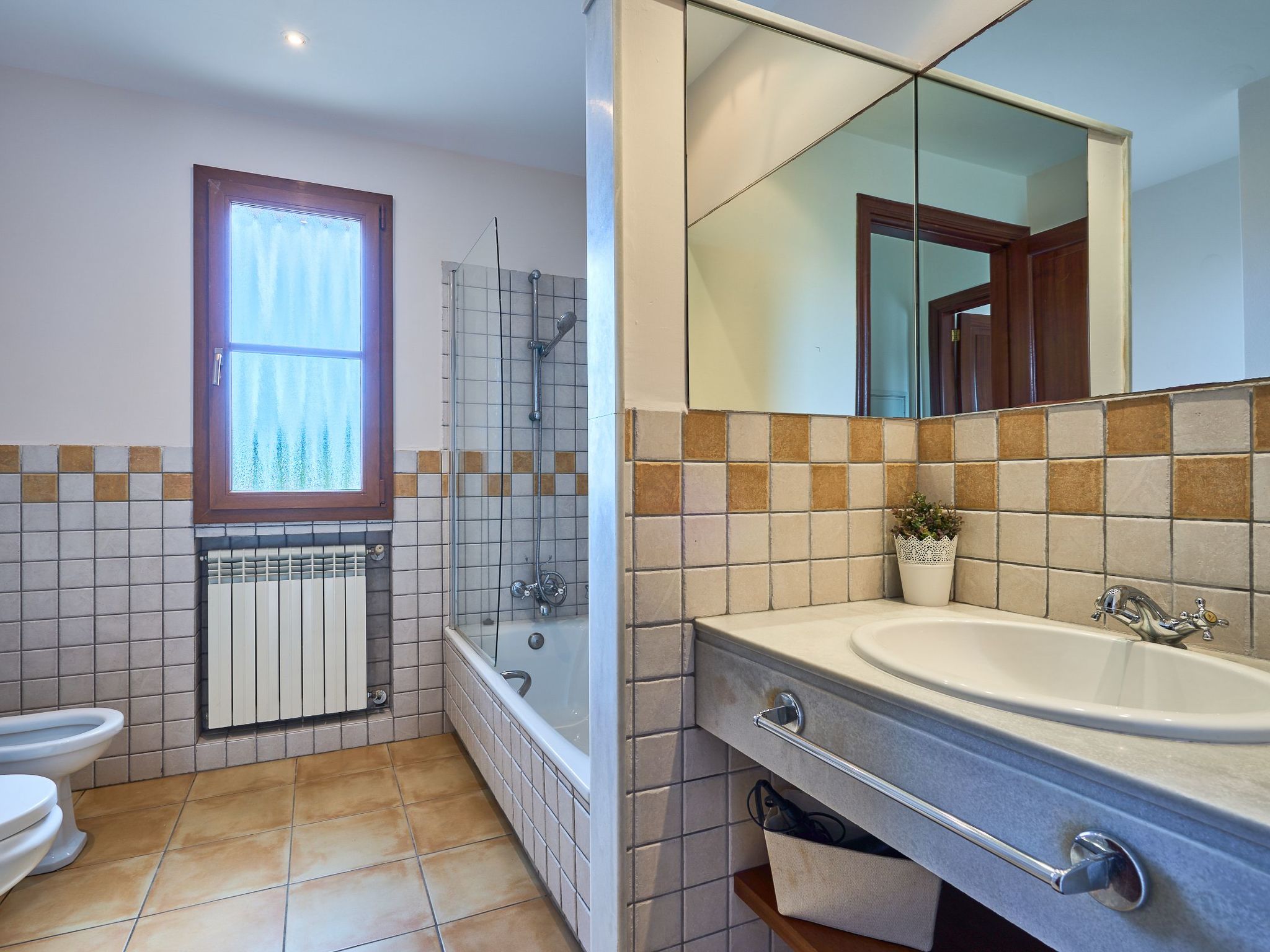 Fandango-Image-tags.info