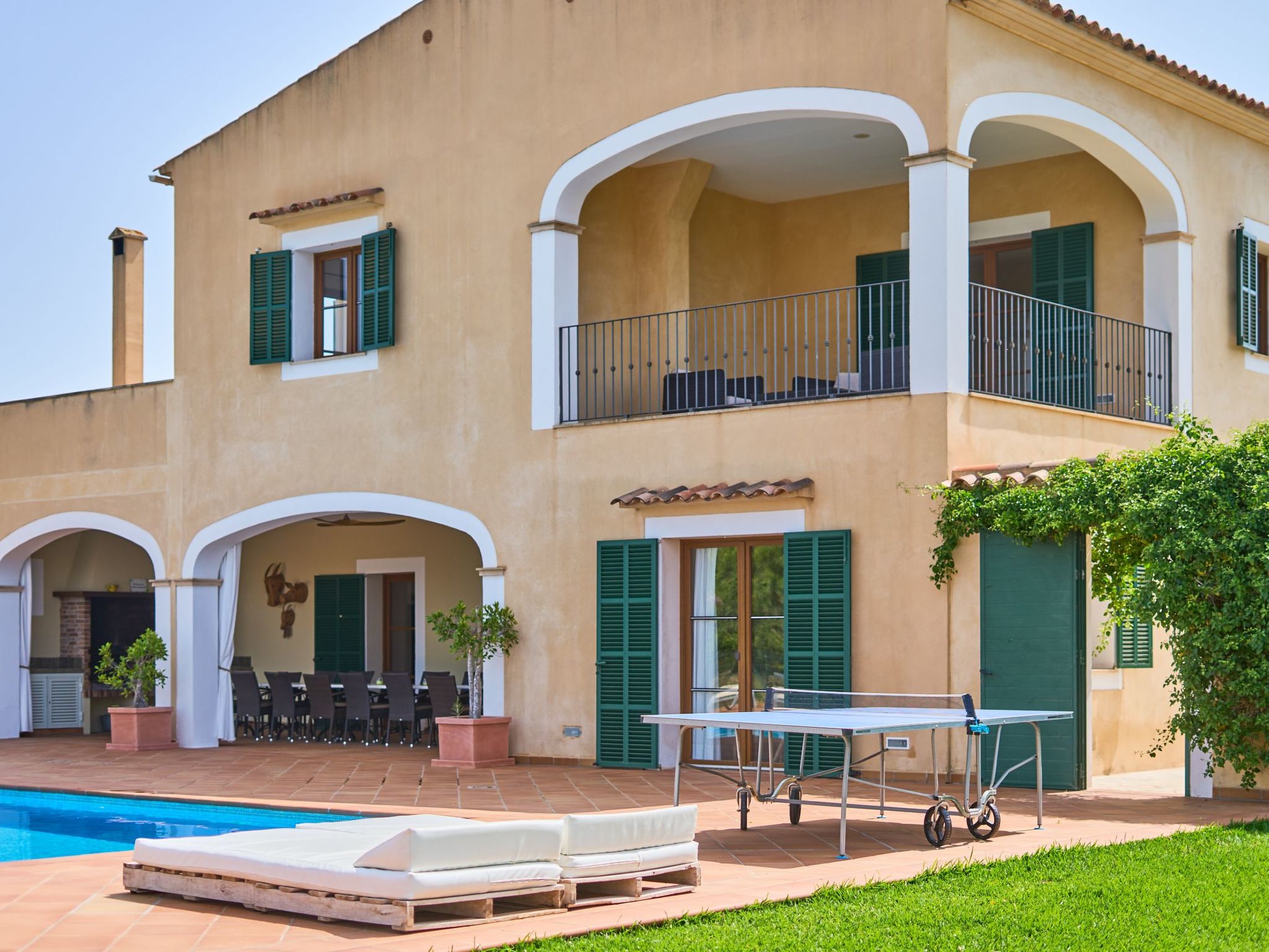 Fandango-Image-tags.info