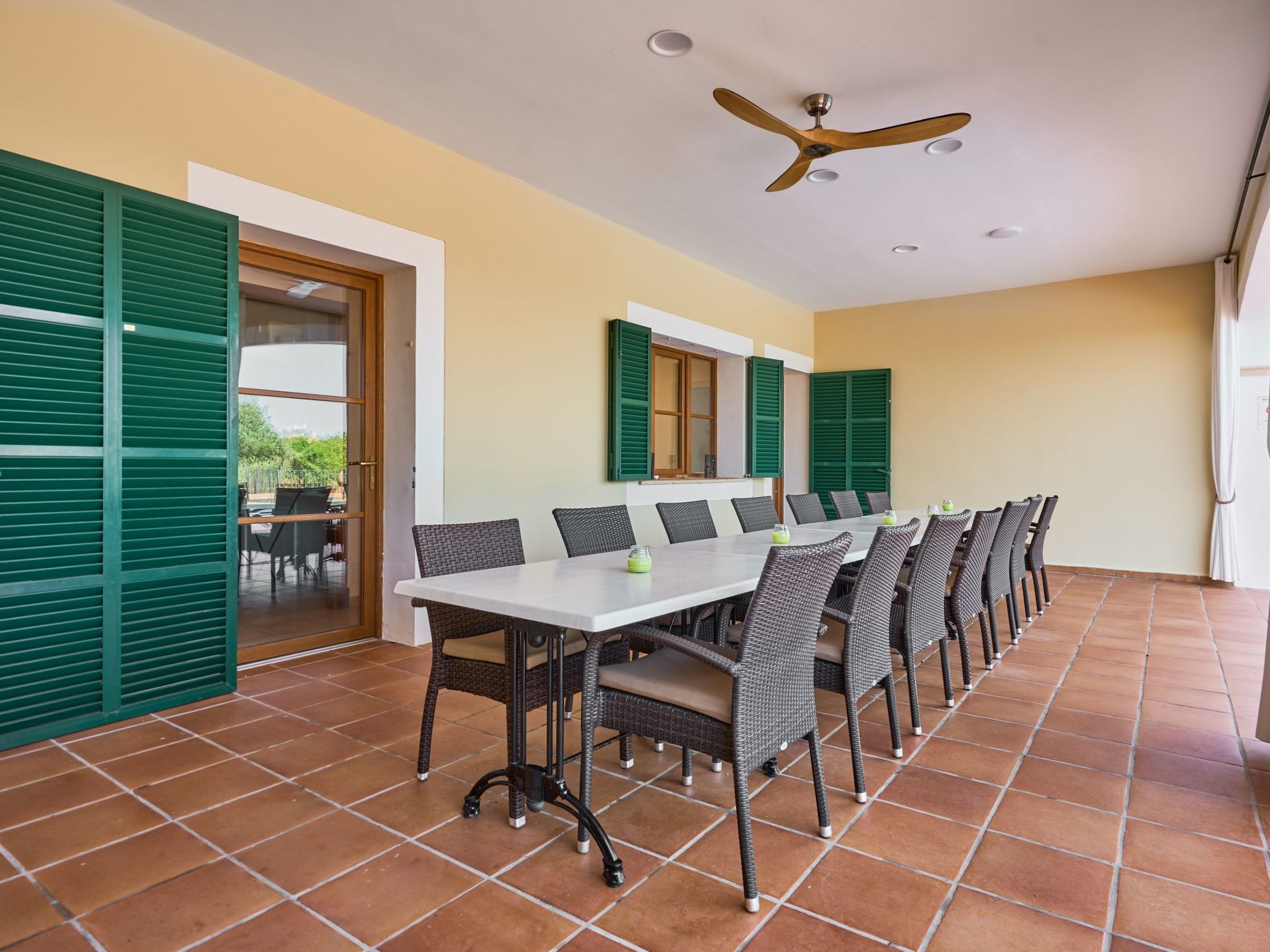 Fandango-Image-tags.info