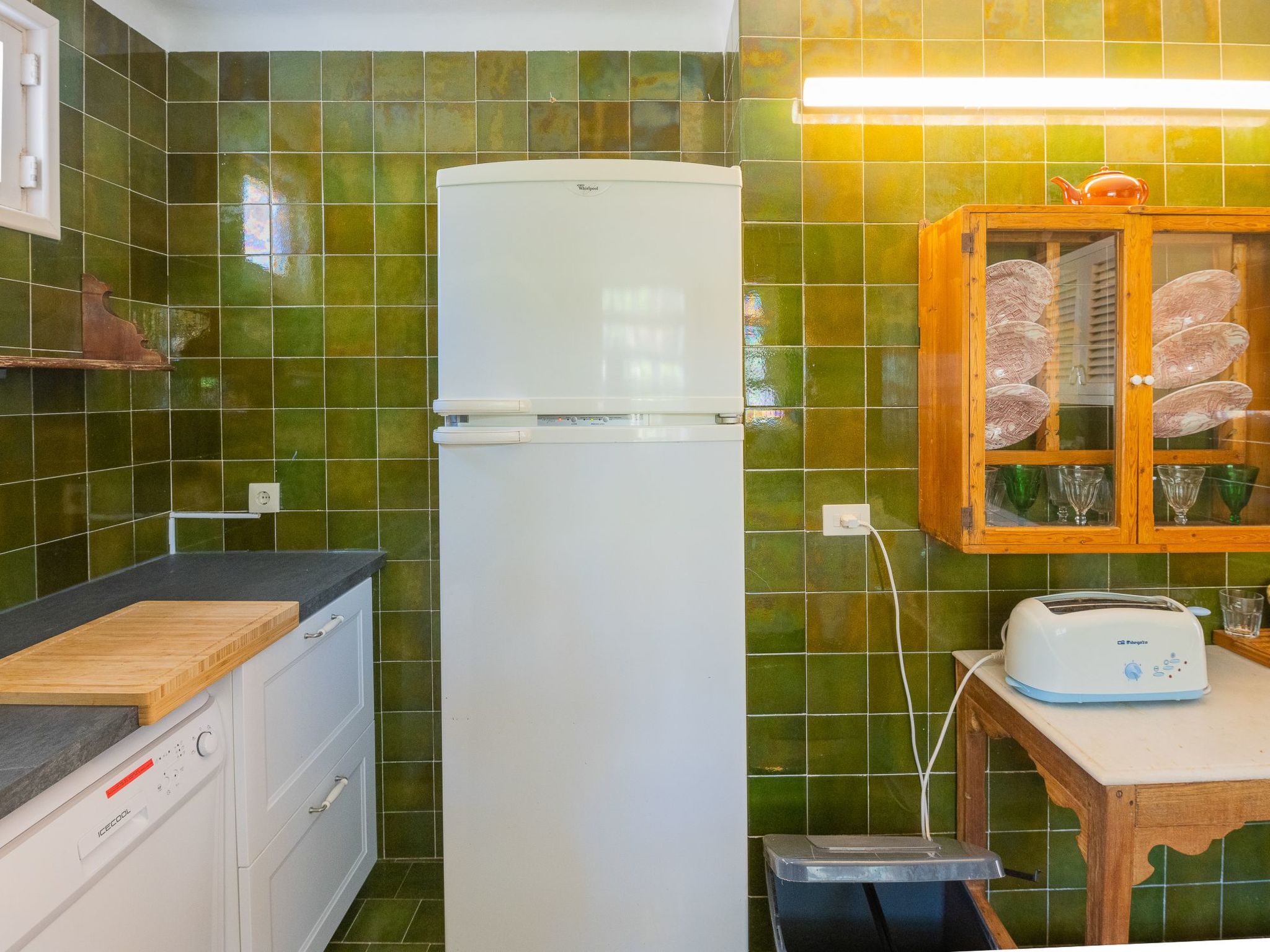 Almar-Image-tags.info