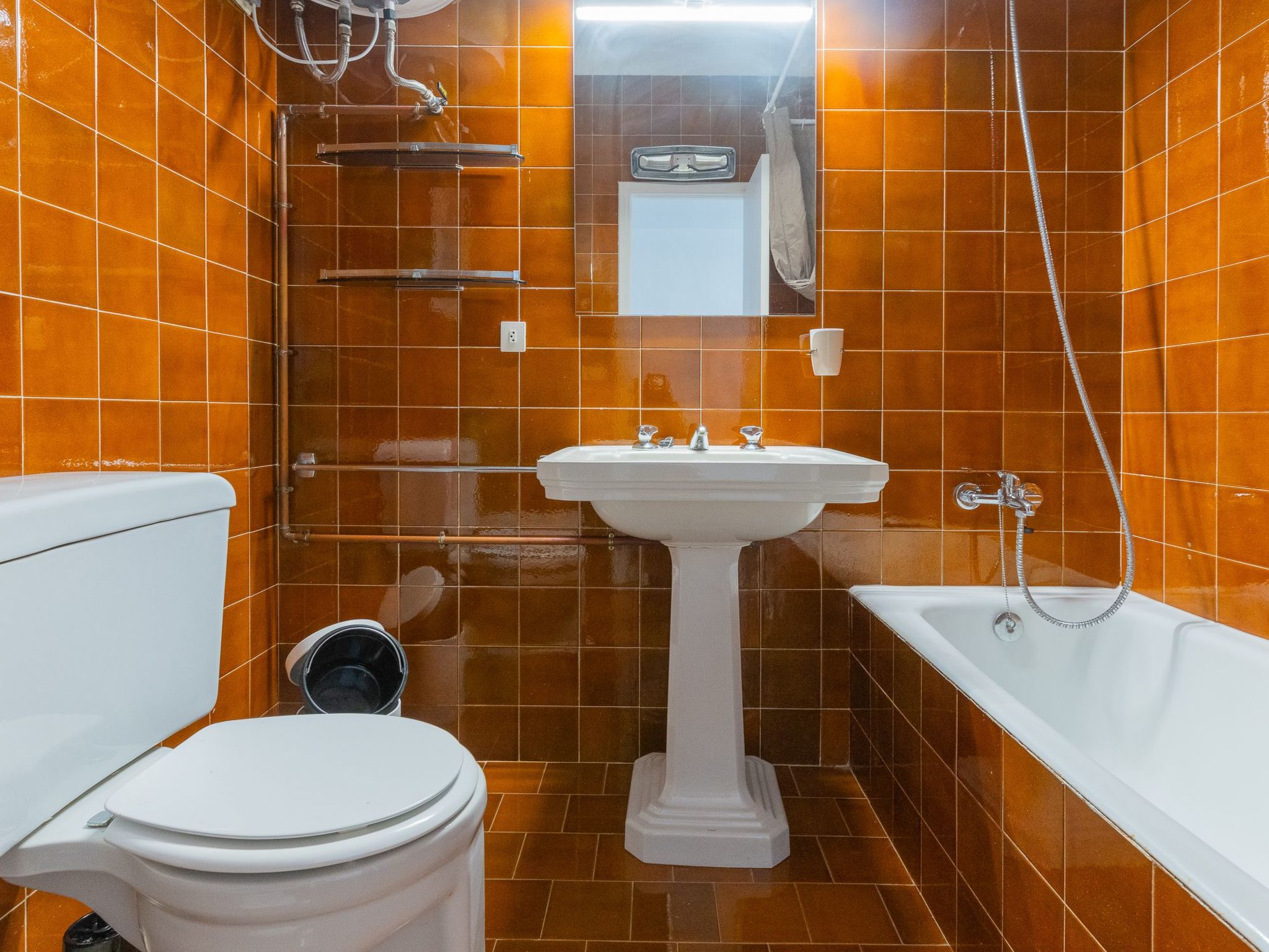 Almar-Image-tags.info