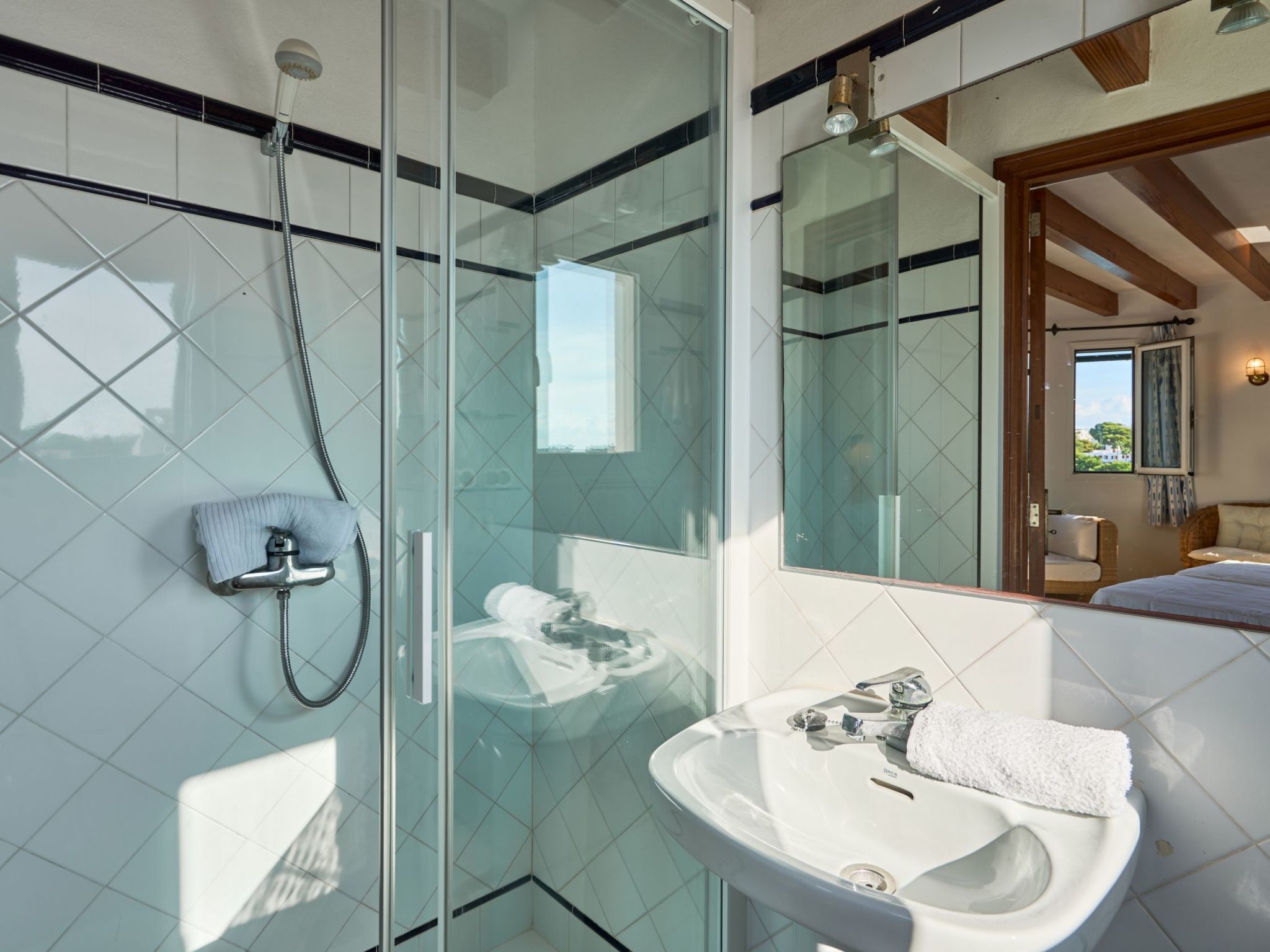 Ramina-Image-tags.info