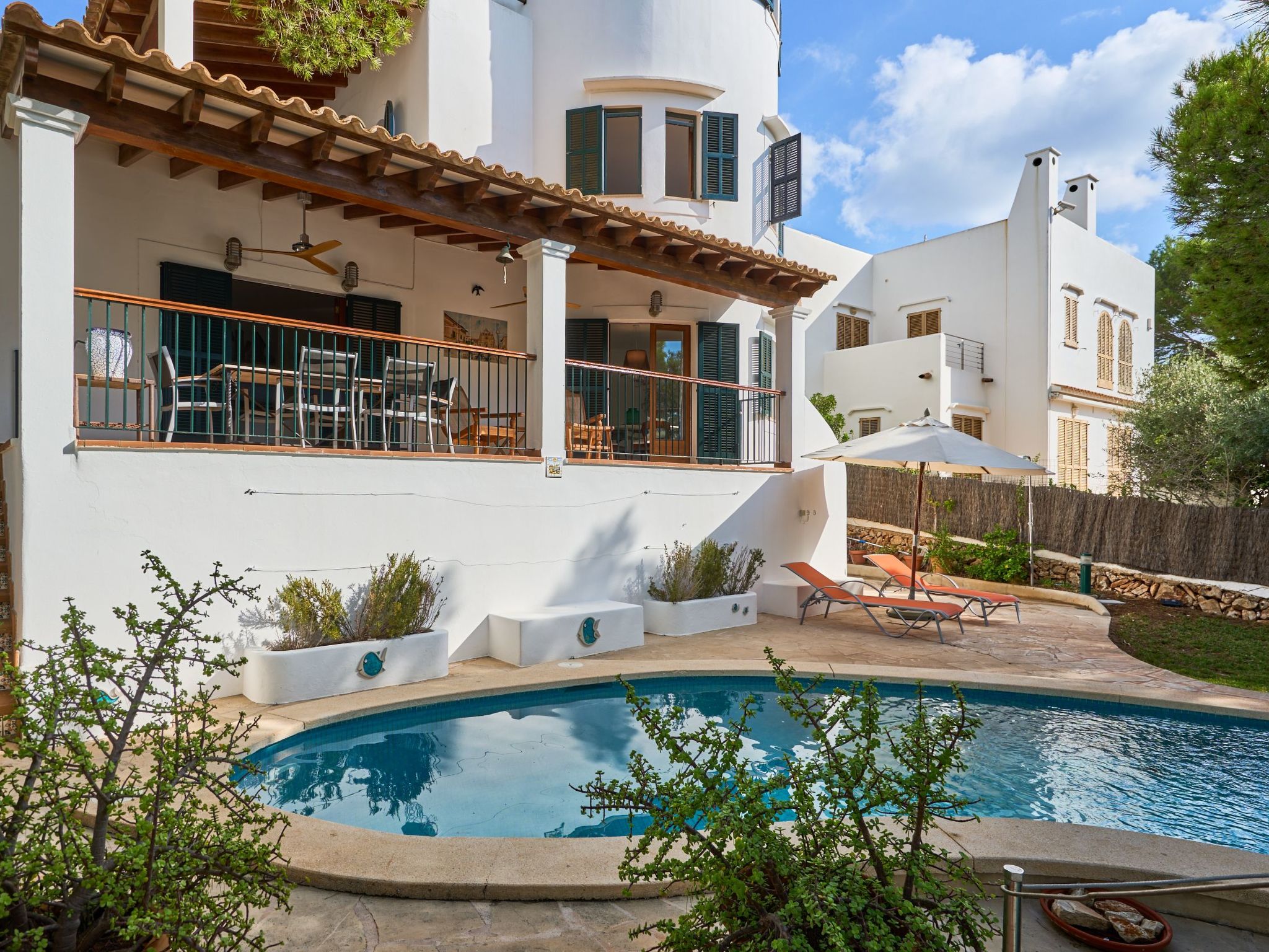 Ramina-Image-tags.info