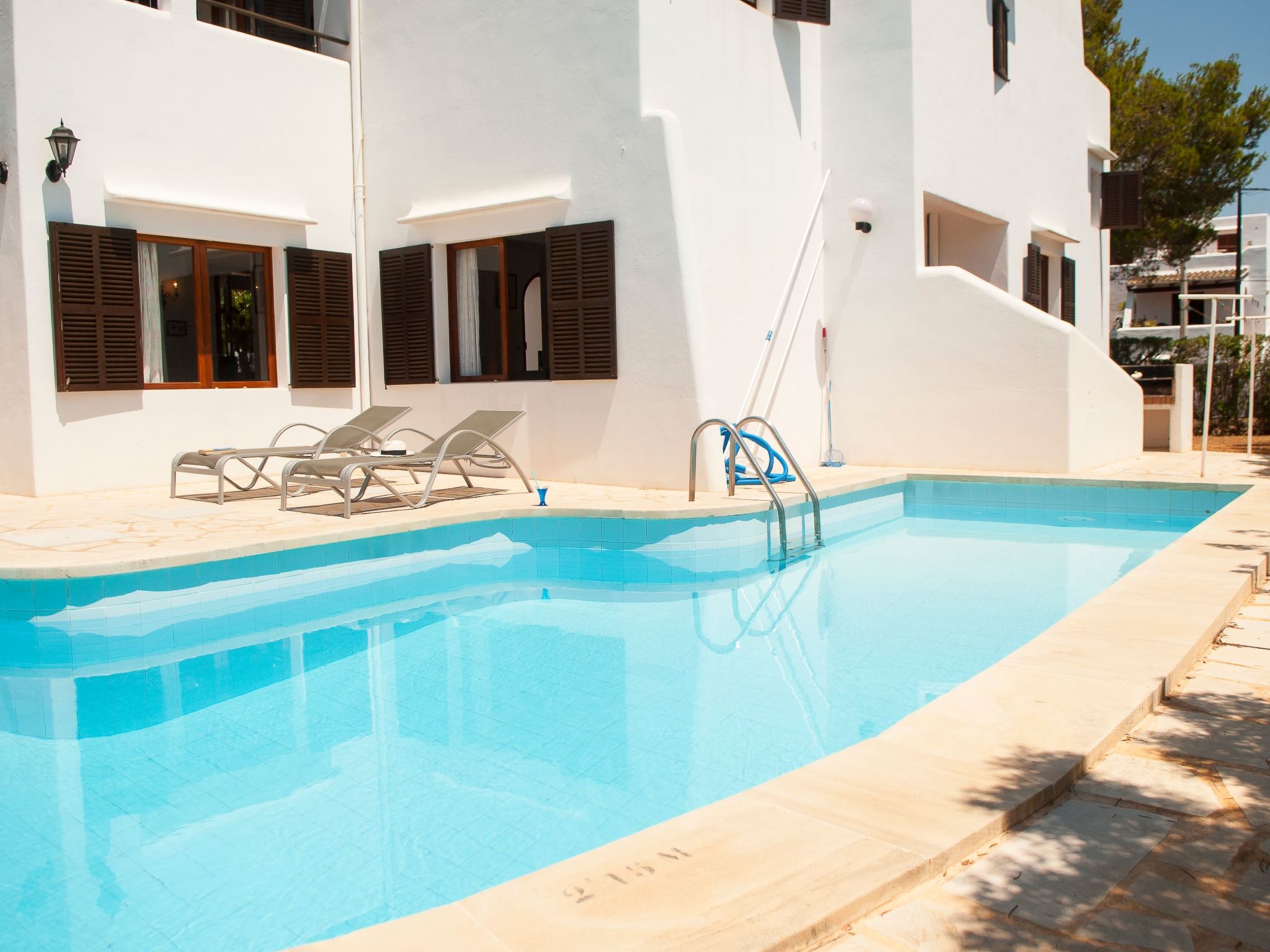 Solana-Image-tags.info