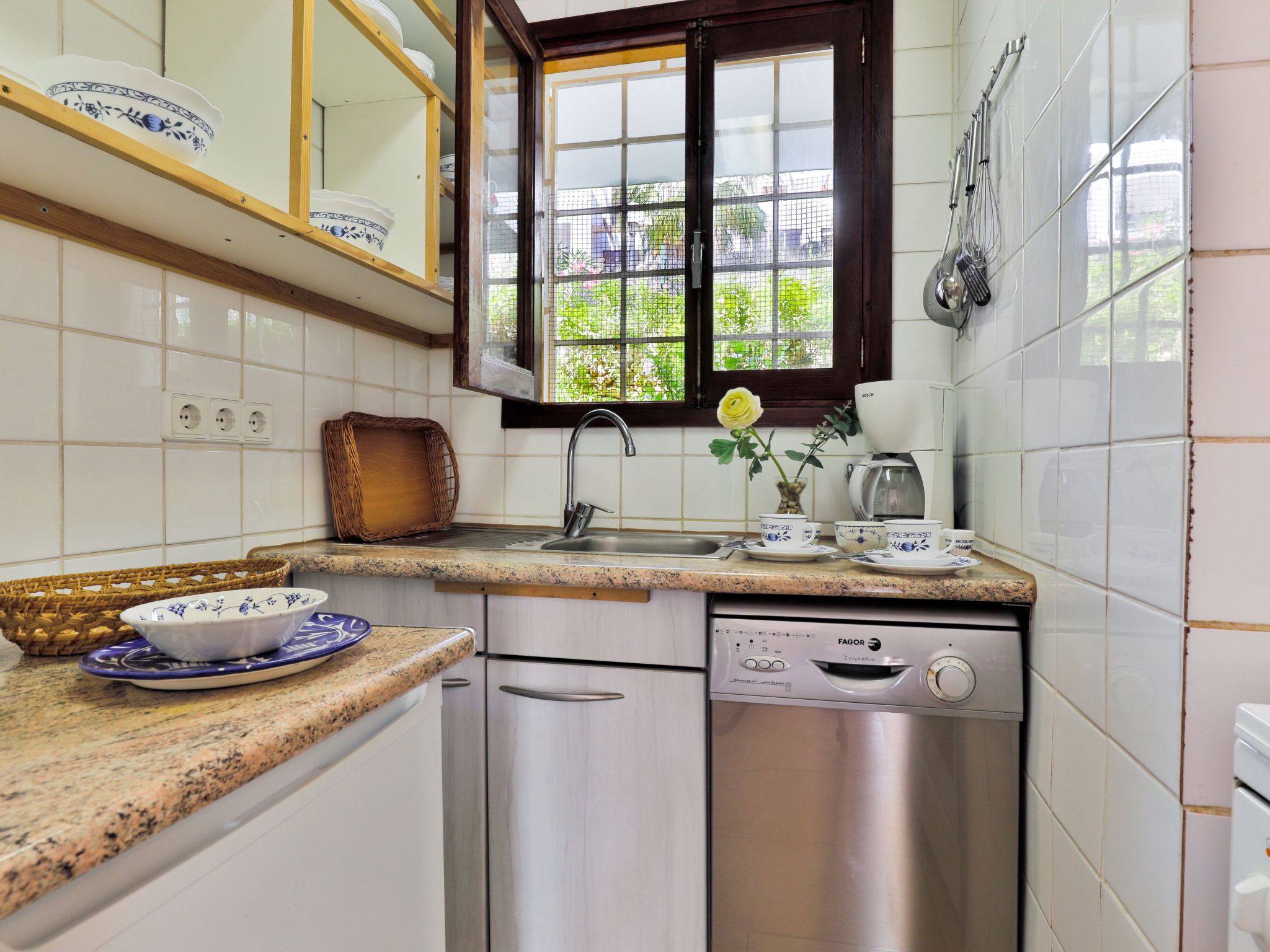 Playa Dor 18-Image-tags.info