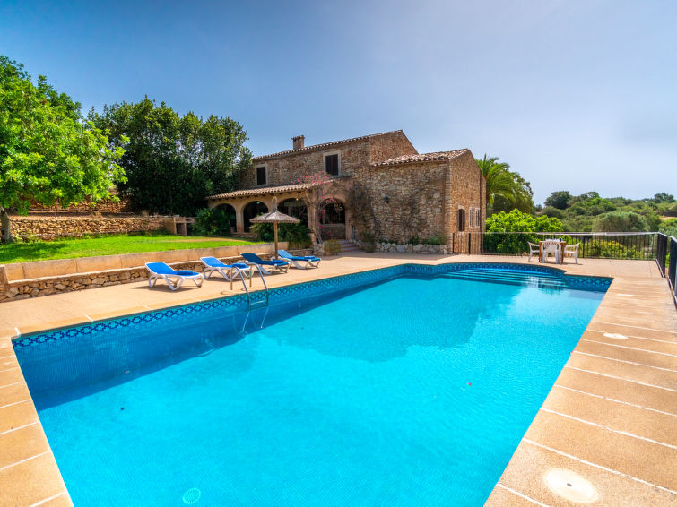 Search and Stay destination Illes Balears, IB - Spain from AU$ 287. Can Caubo