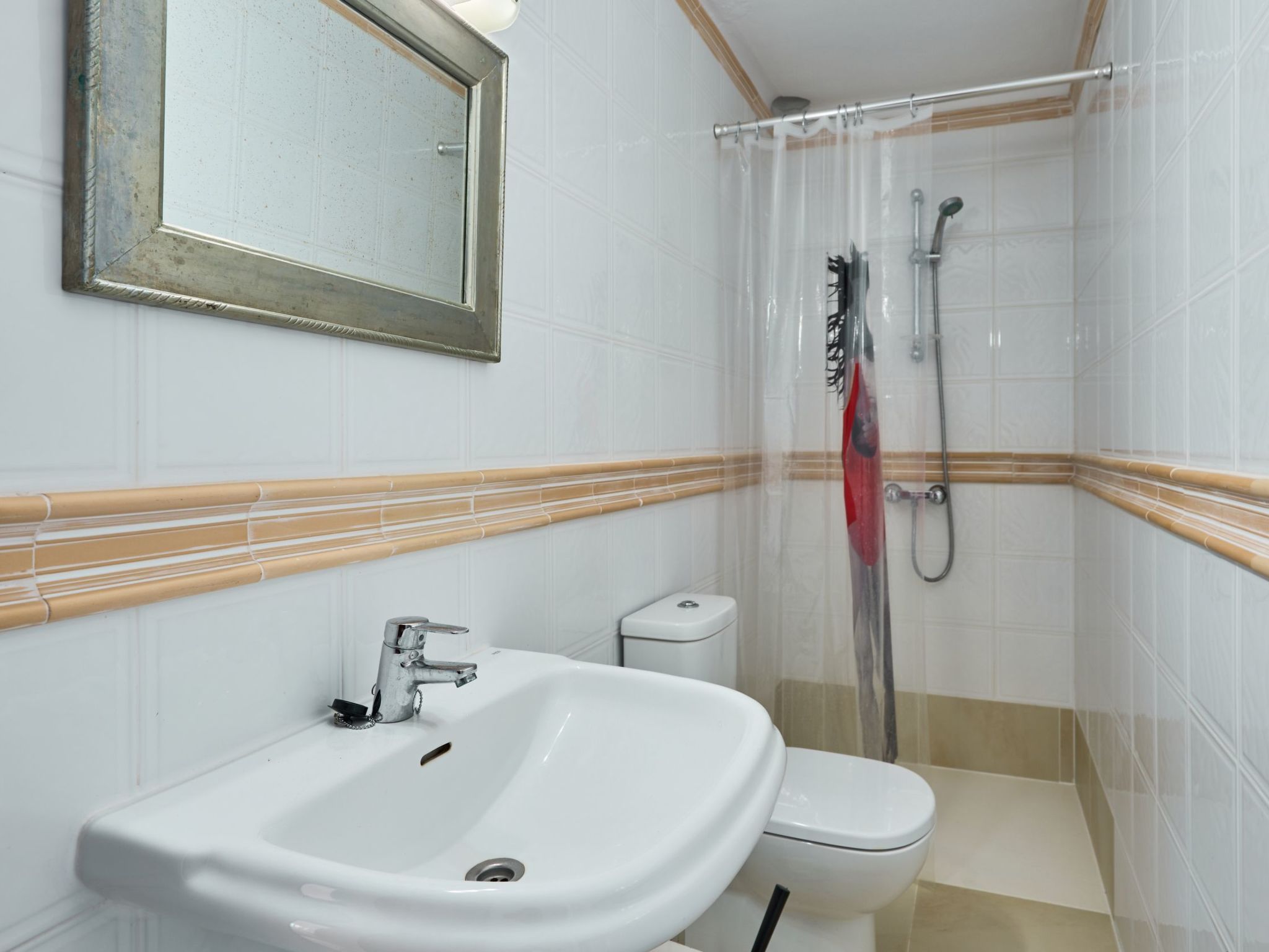 Puchet-Image-tags.info