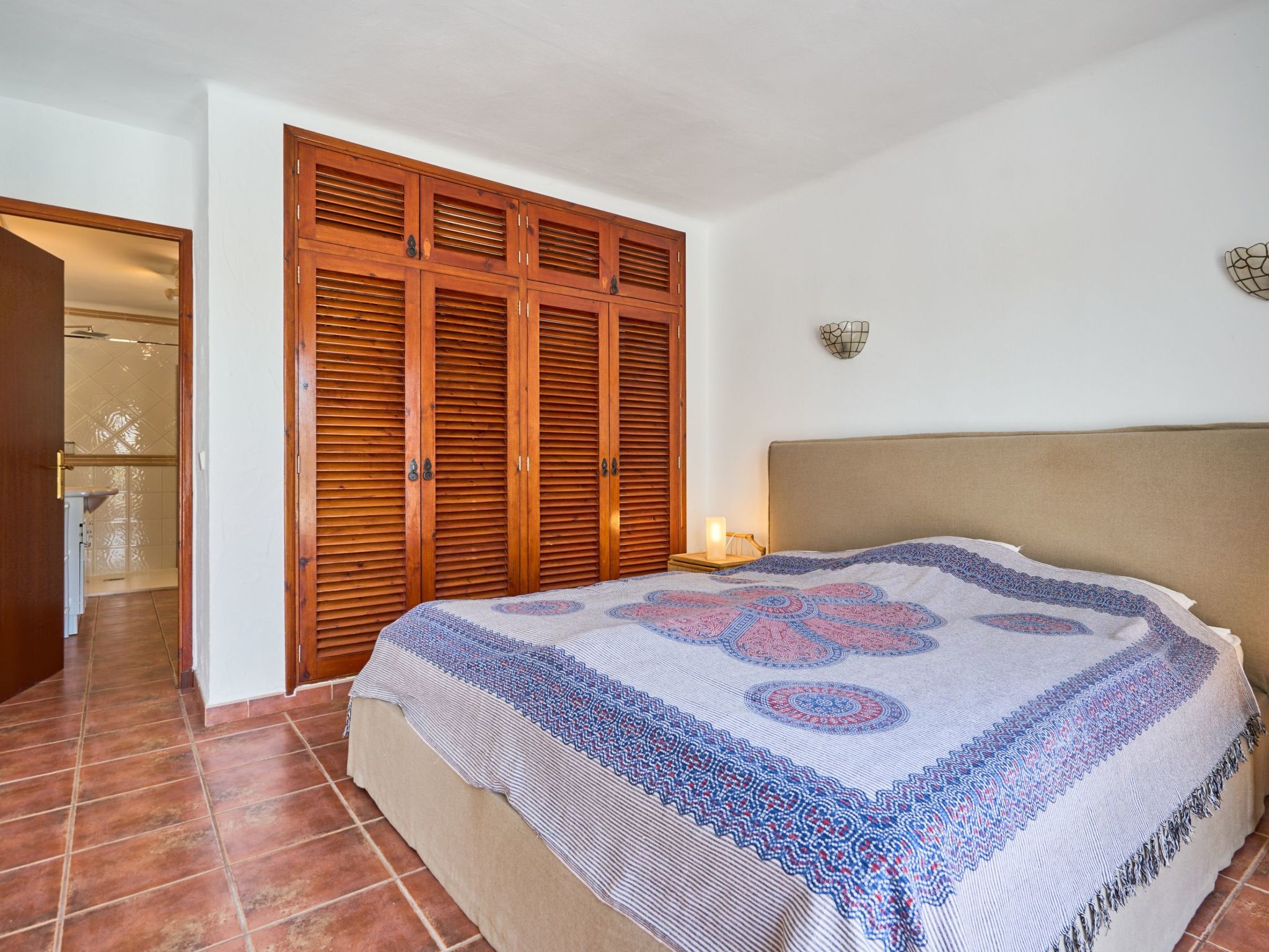 Puchet-Image-tags.info