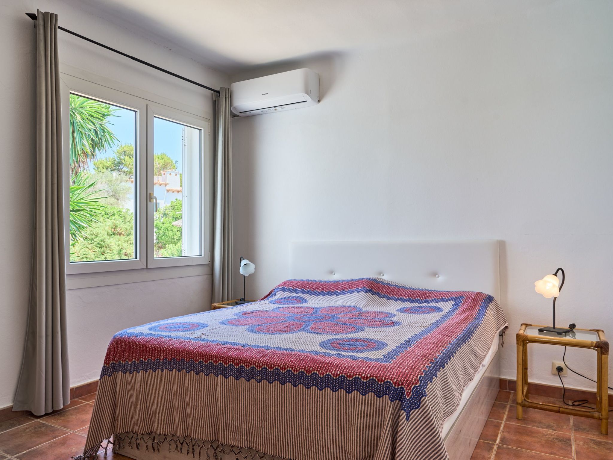 Puchet-Image-tags.info