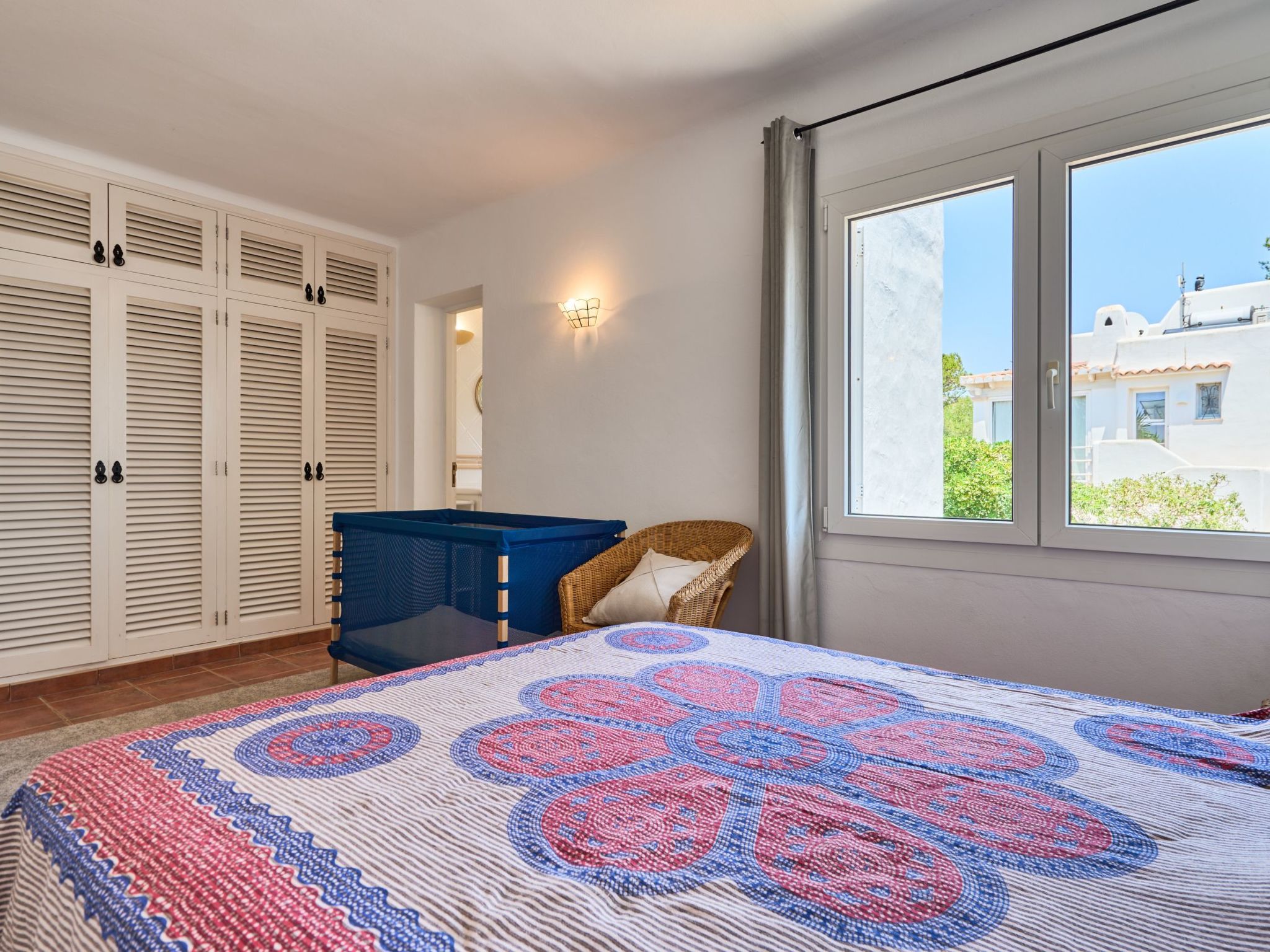 Puchet-Image-tags.info