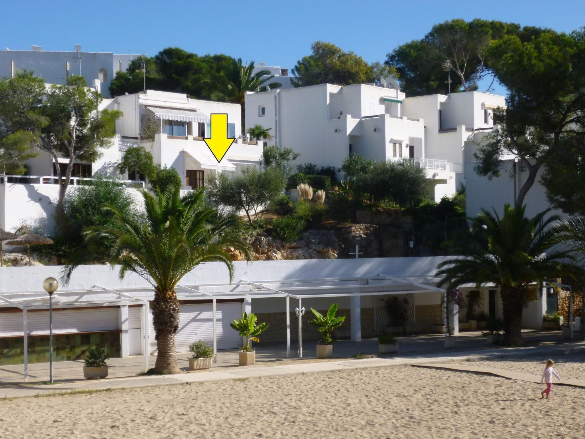 Photo of Wohnung in Cala D'or mit gemeinsamem Pool, Terrasse und Garten