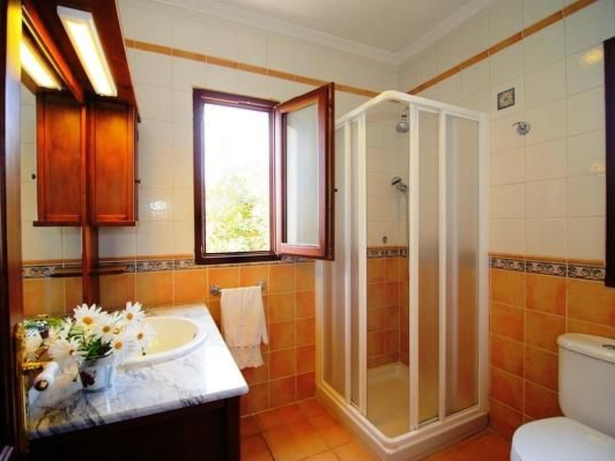 Torre Marinas-Image-tags.info