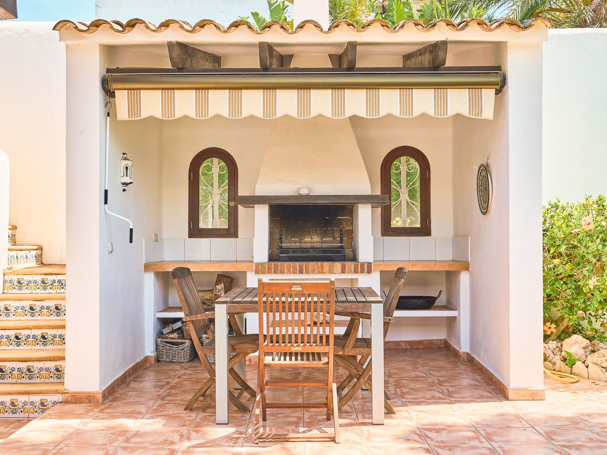 Brusc-Image-tags.info