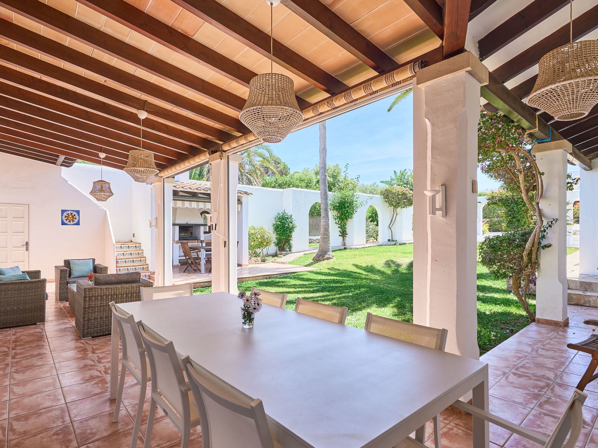 Brusc-Image-tags.info