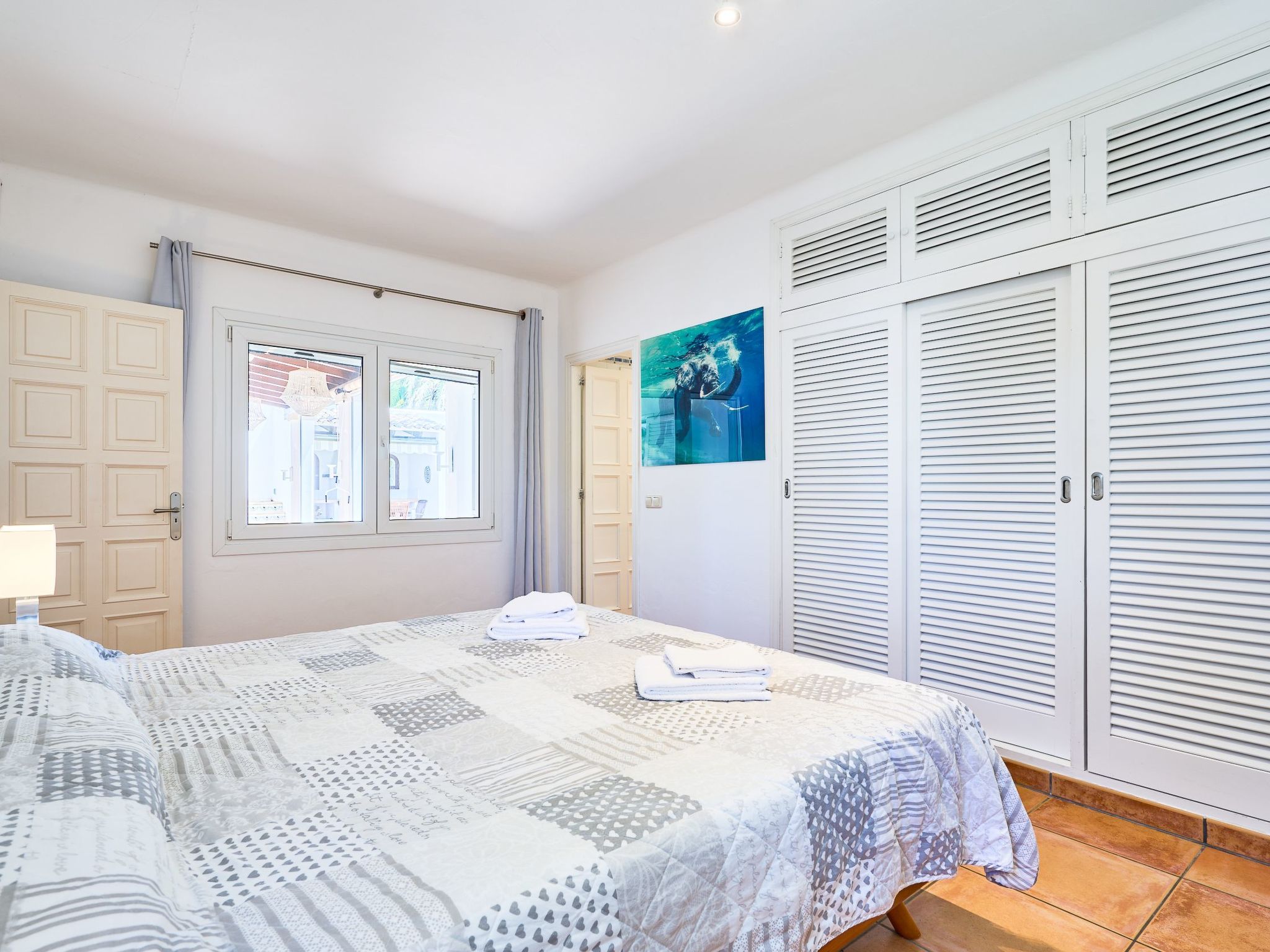 Brusc-Image-tags.info