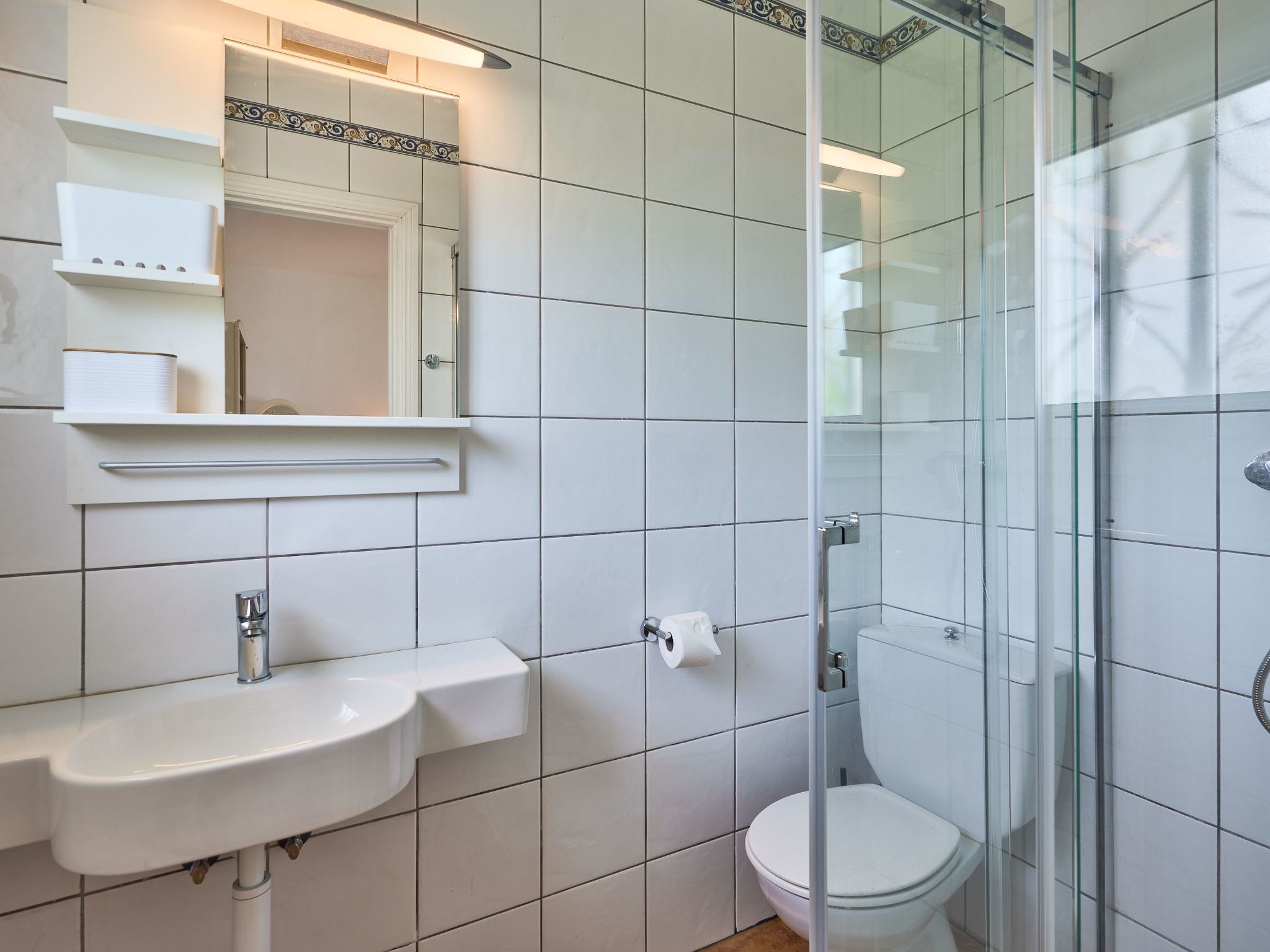 Brusc-Image-tags.info