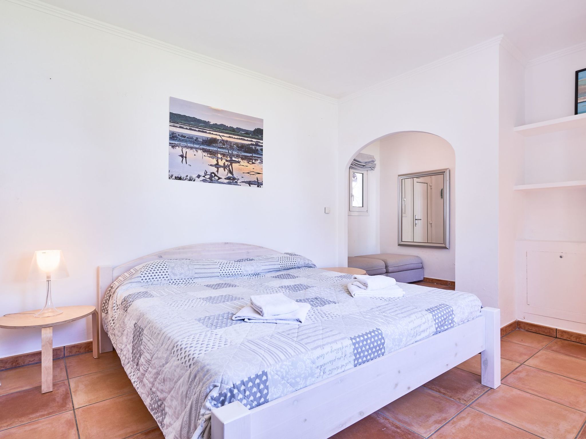 Brusc-Image-tags.info