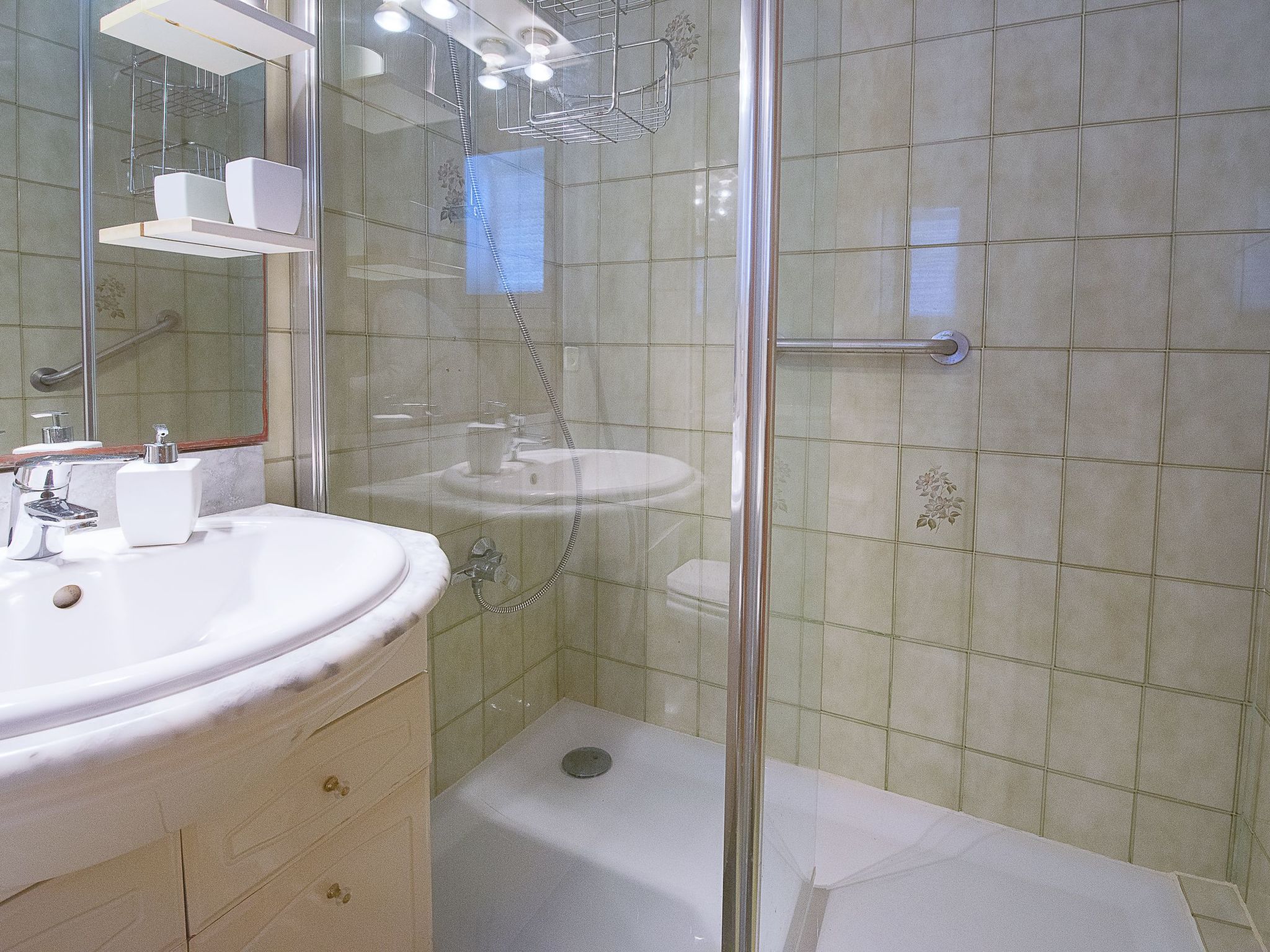 Retorn-Image-tags.info