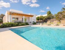 Vrijstaande villa met privézwembad op 200 meter van zee in Cala d'Or - thumbnail 1