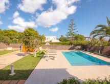 Vrijstaande villa met privézwembad op 200 meter van zee in Cala d'Or - thumbnail 2