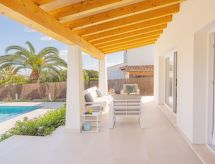 Vrijstaande villa met privézwembad op 200 meter van zee in Cala d'Or - thumbnail 4
