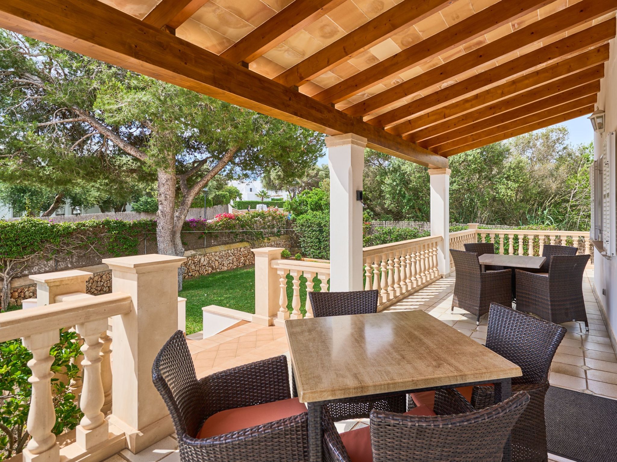 Jaume Port-Image-tags.info