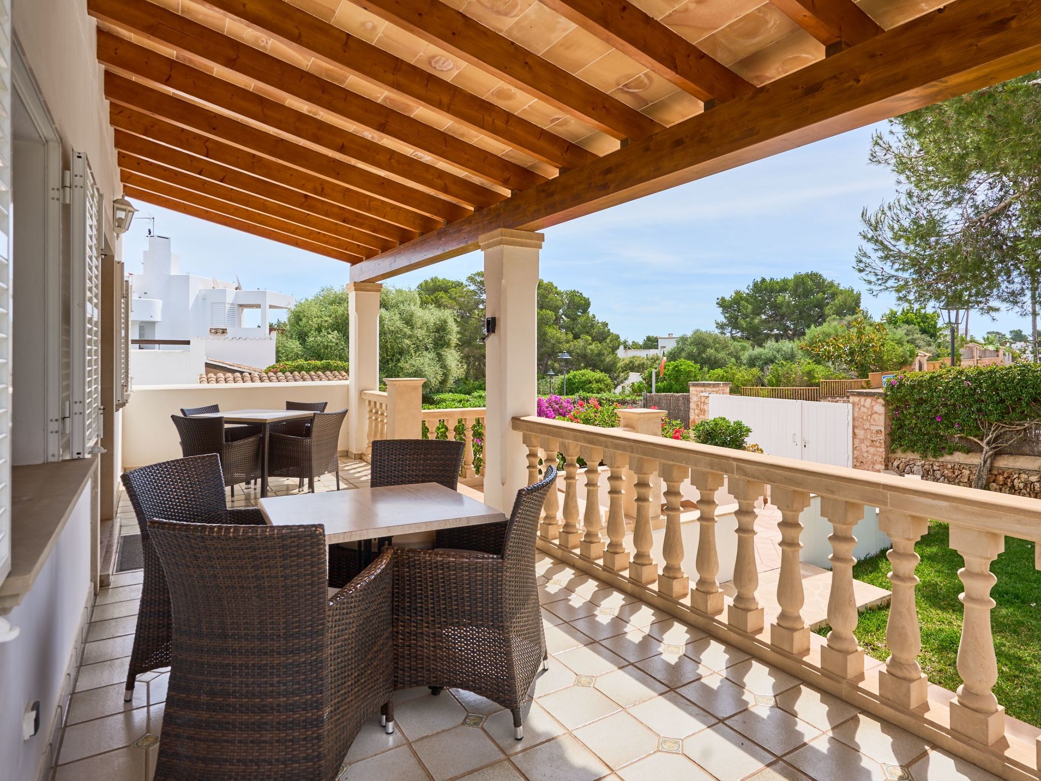 Jaume Port-Image-tags.info