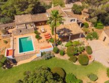 Vrijstaande villa met privézwembad aan de golfbaan in Cala d'Or - thumbnail 2