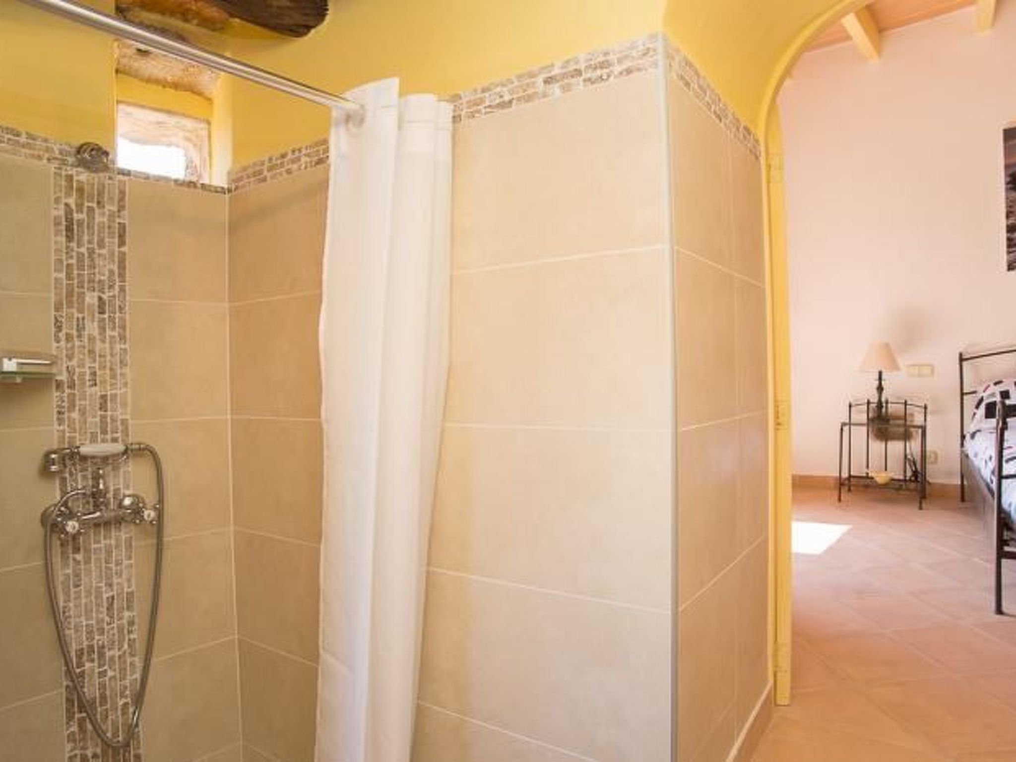 Vallaca-Image-tags.info