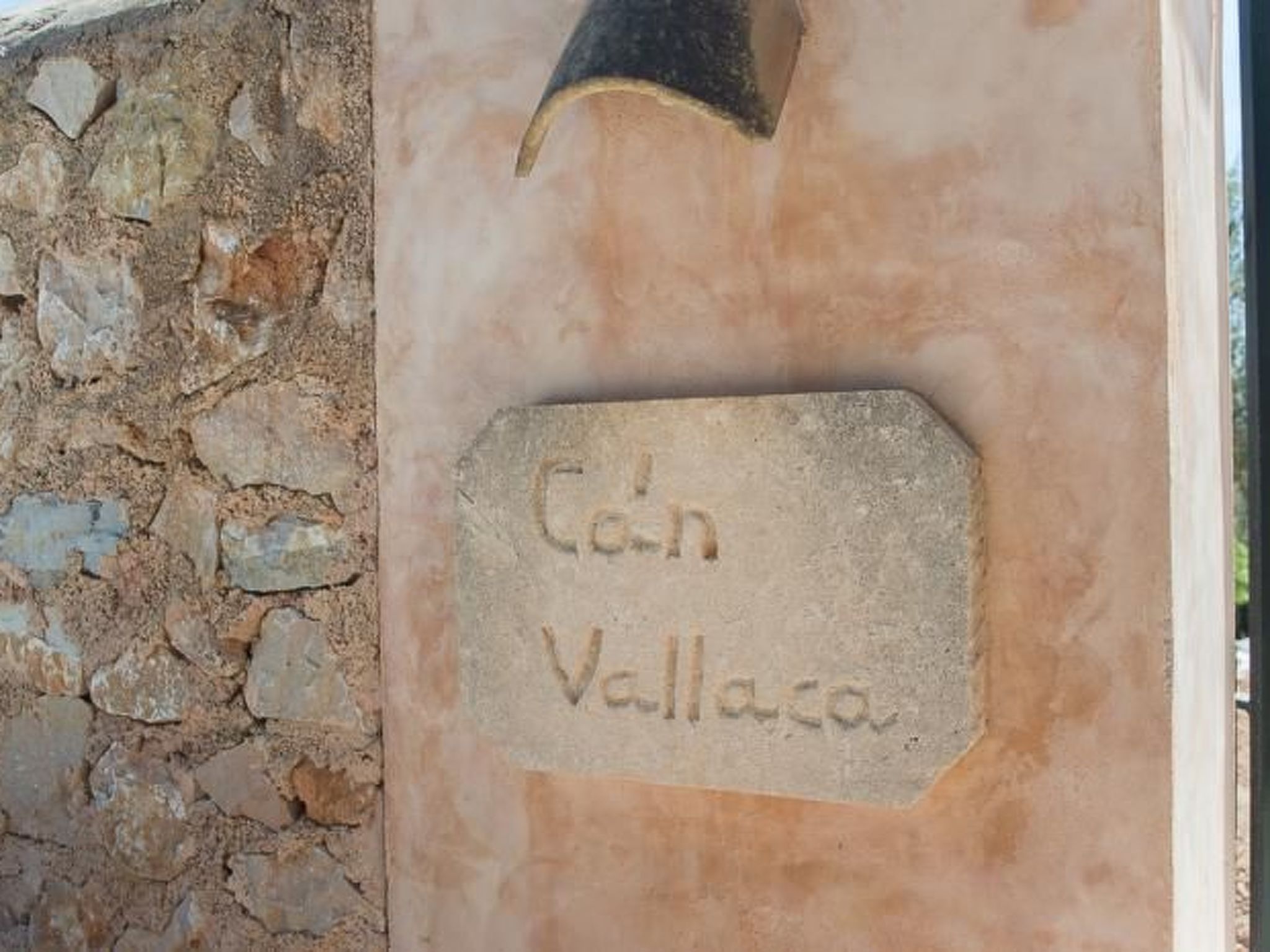 Vallaca-Image-tags.info