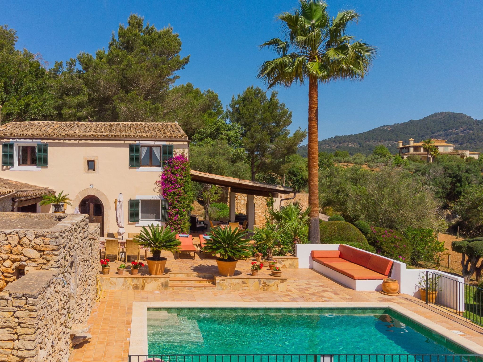 Vallaca-Image-tags.info