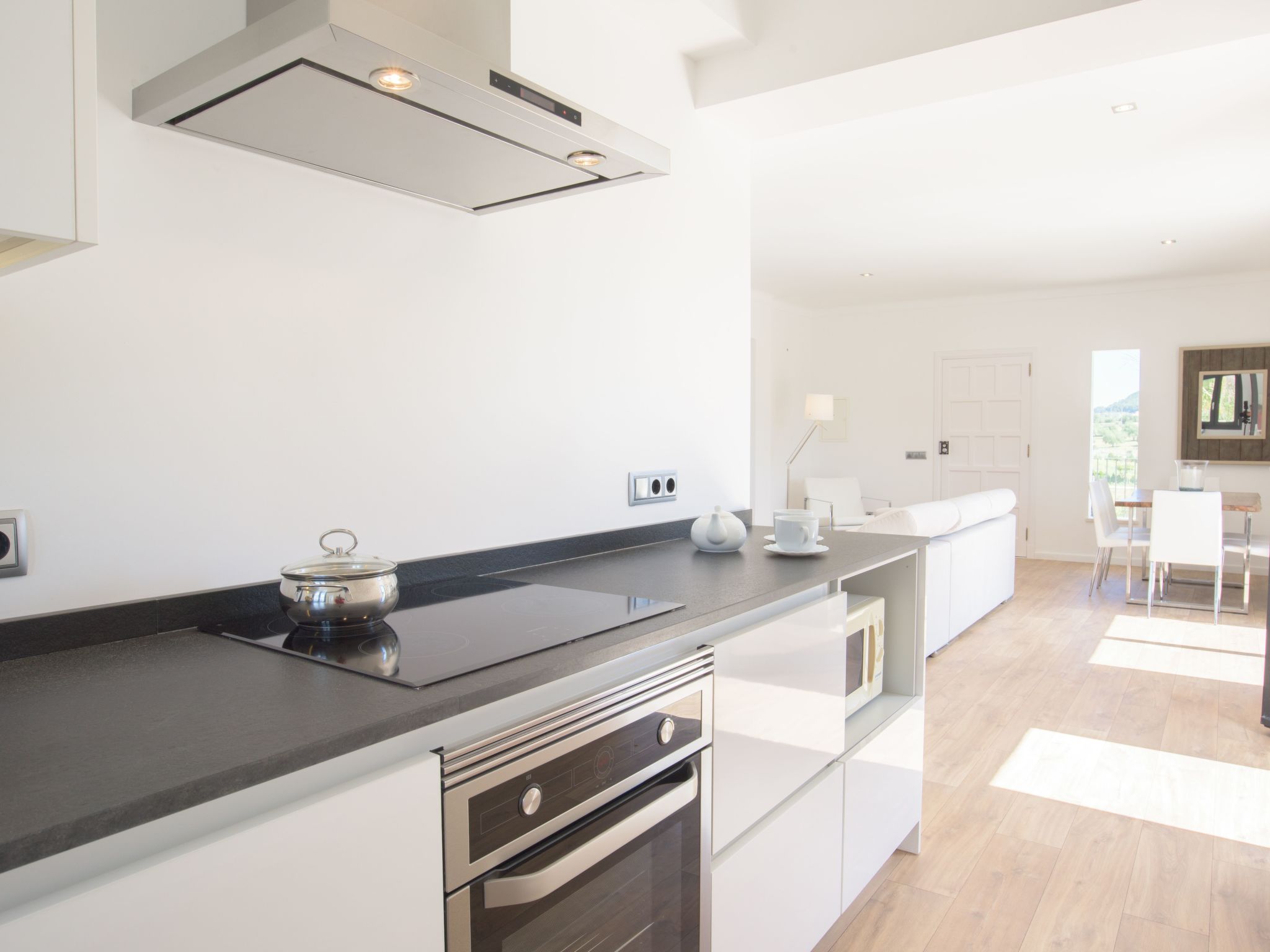 Batlet-Image-tags.info