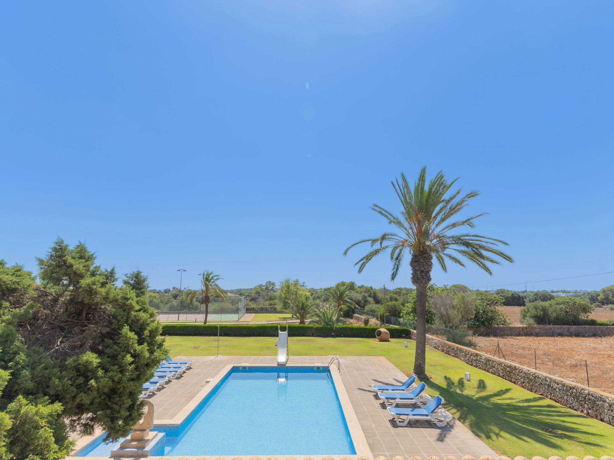 Sivina Sanau-Image-tags.info