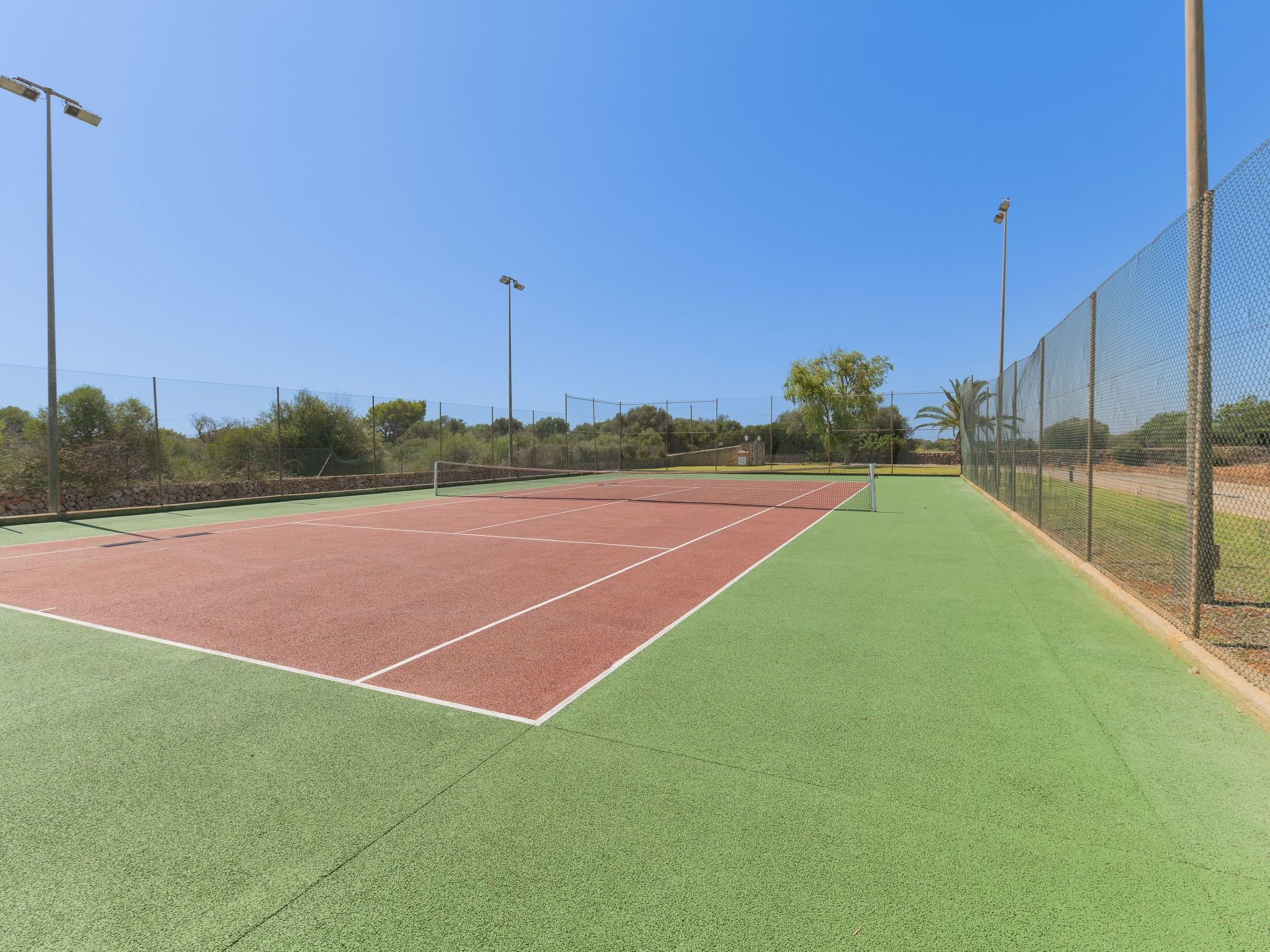 Sivina Sanau-Image-tags.info