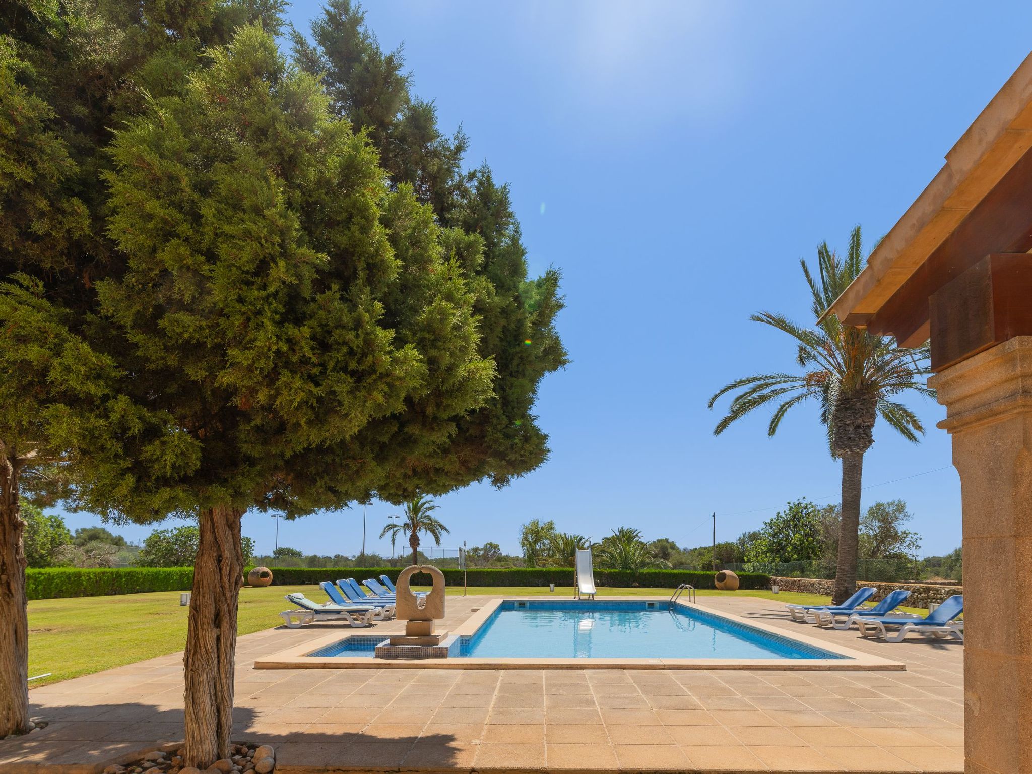 Sivina Sanau-Image-tags.info