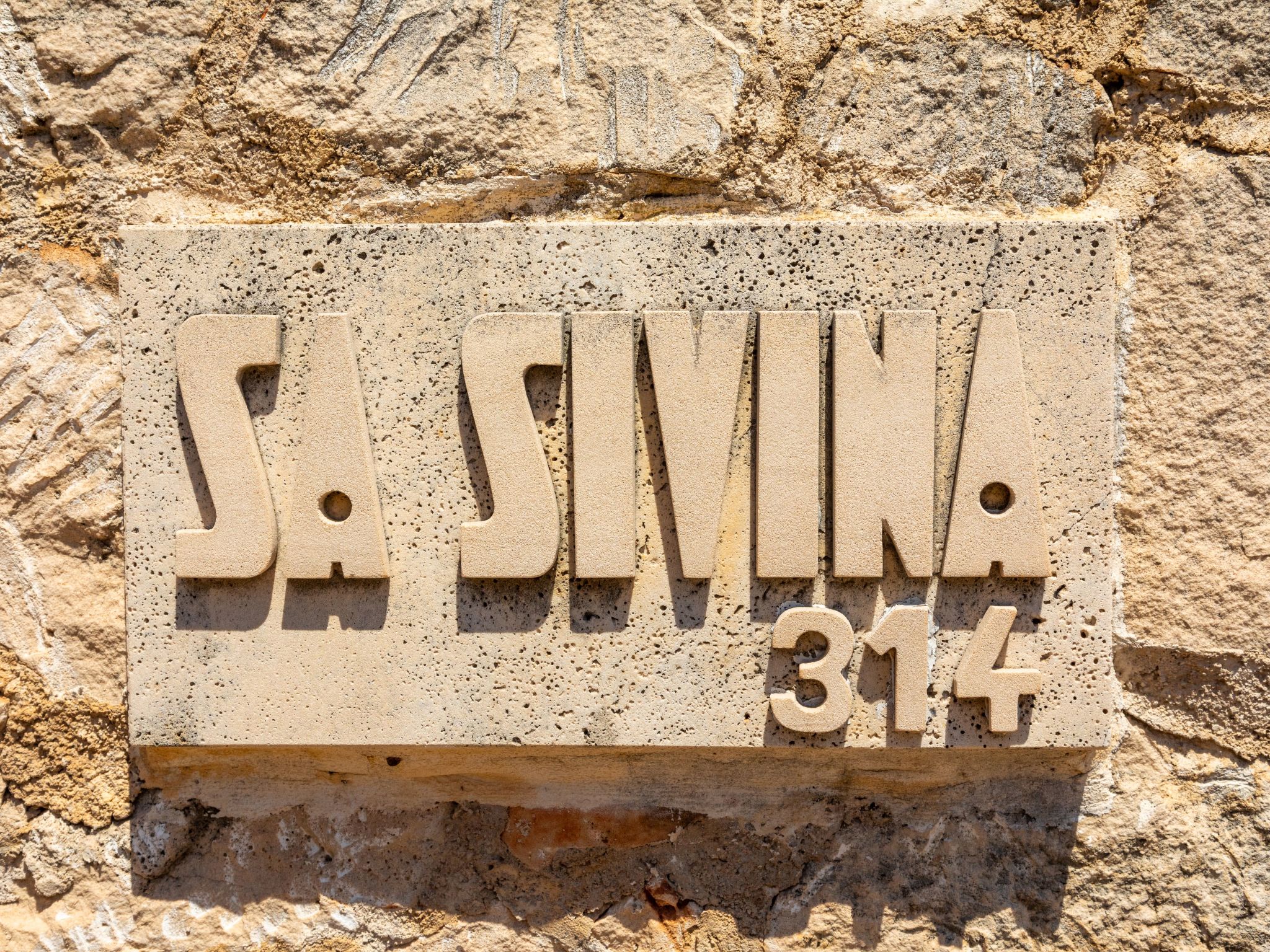 Sivina Sanau-Image-tags.info