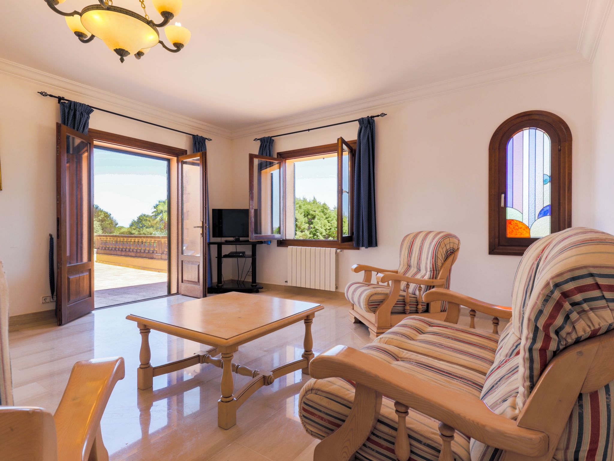 Sivina Sanau-Image-tags.info