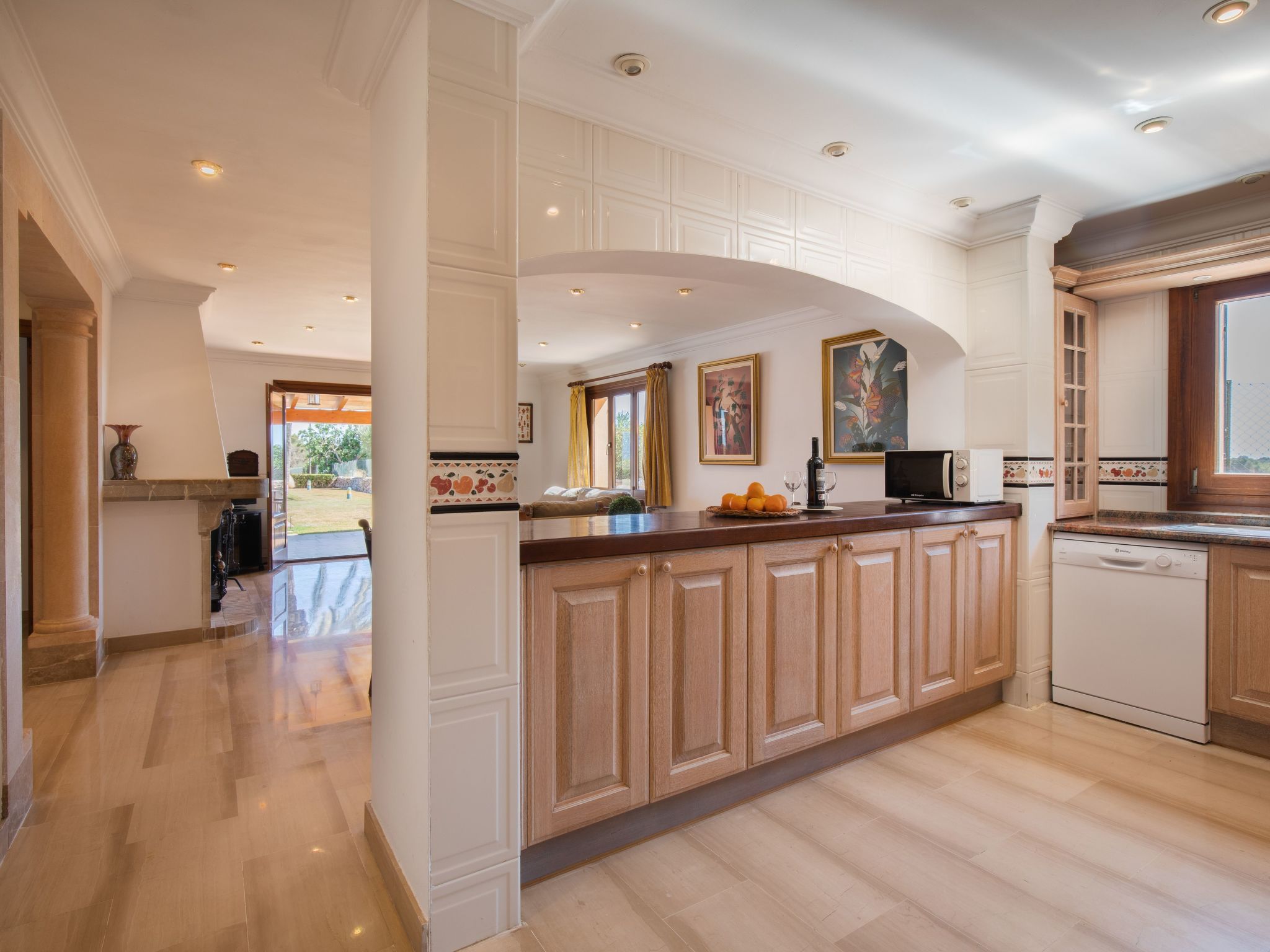 Sivina Sanau-Image-tags.info